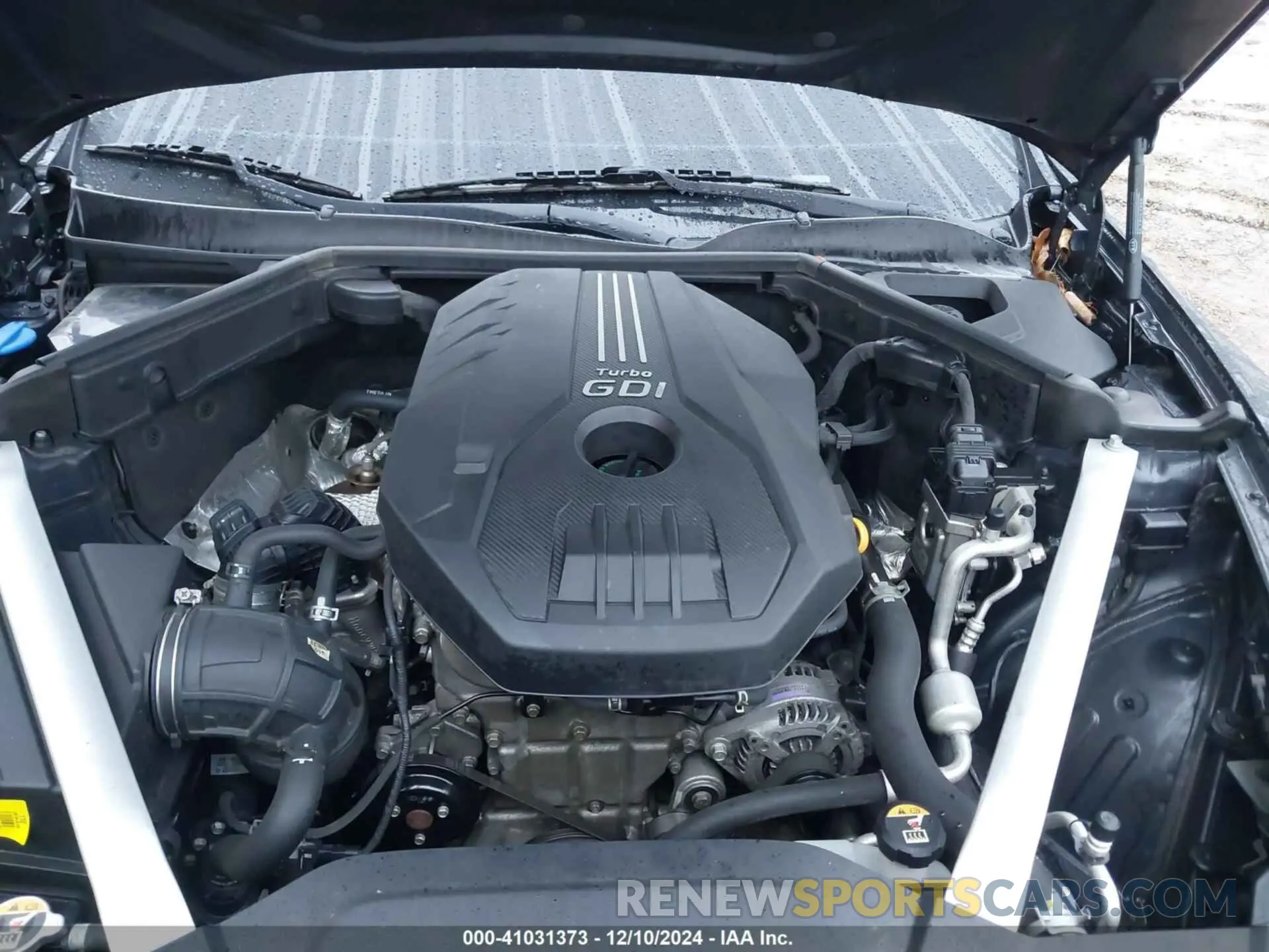 10 Photograph of a damaged car KNAE15LA6K6069504 KIA STINGER 2019