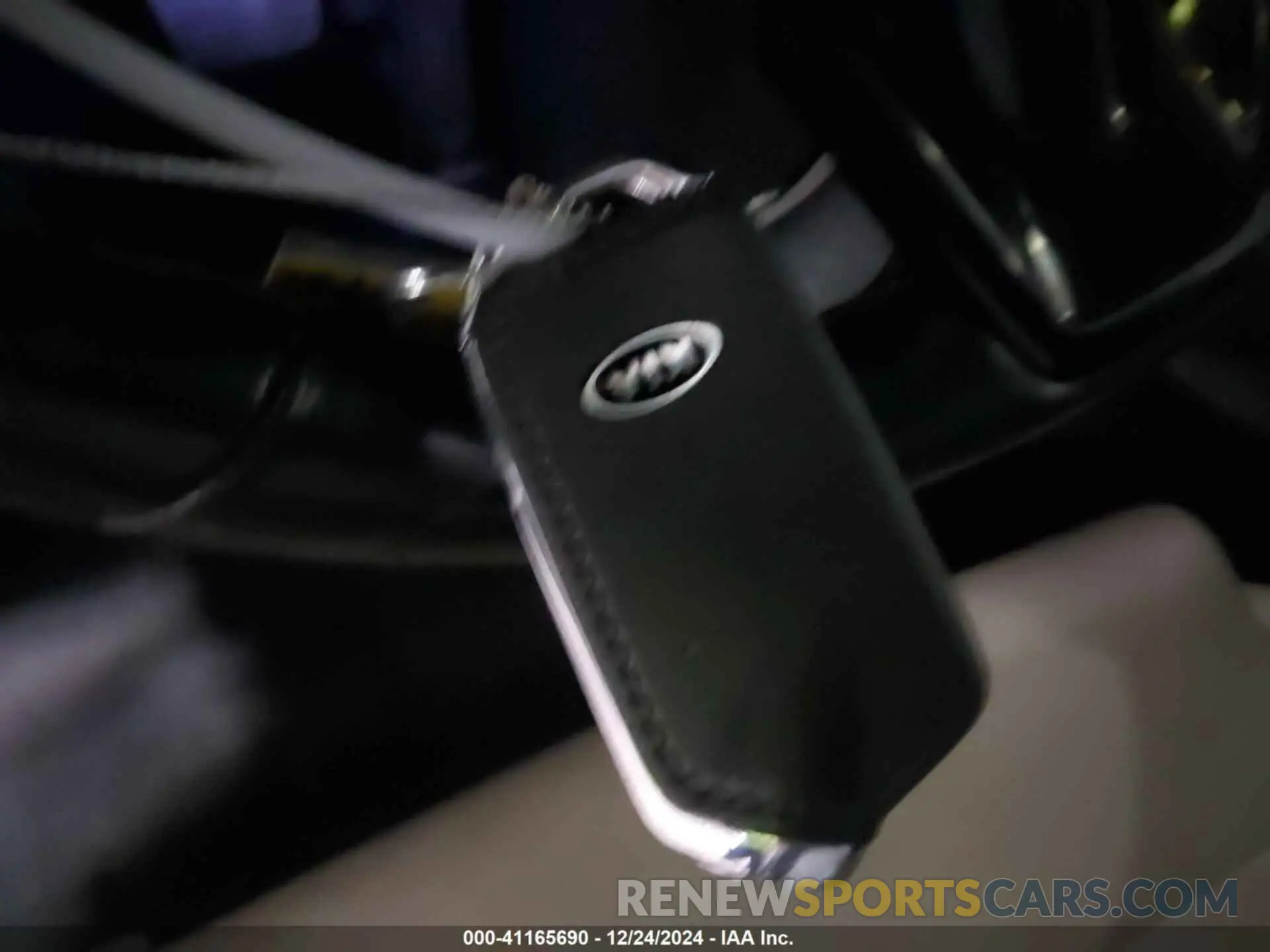 11 Photograph of a damaged car KNAE15LA8K6062411 KIA STINGER 2019
