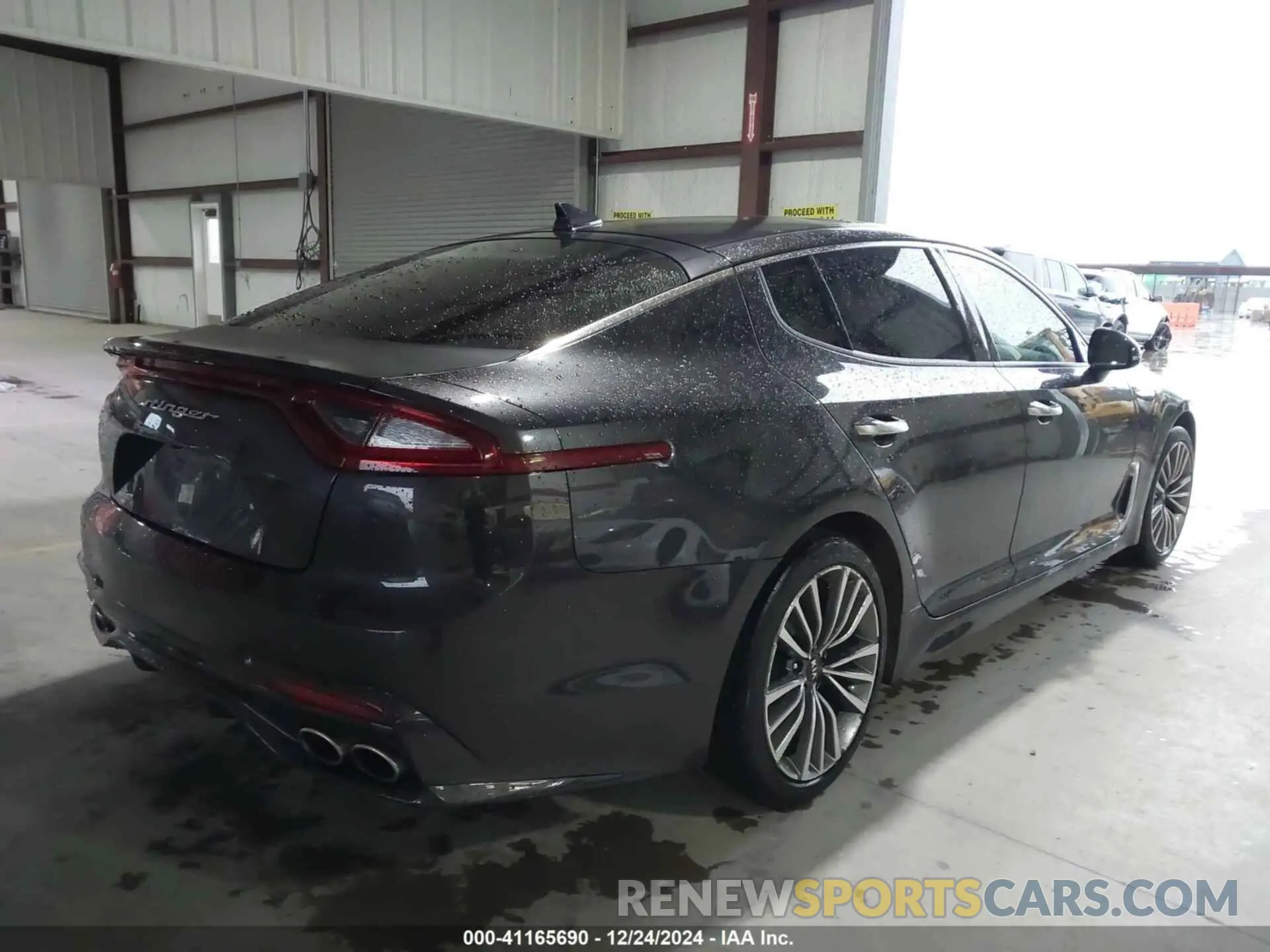 4 Photograph of a damaged car KNAE15LA8K6062411 KIA STINGER 2019