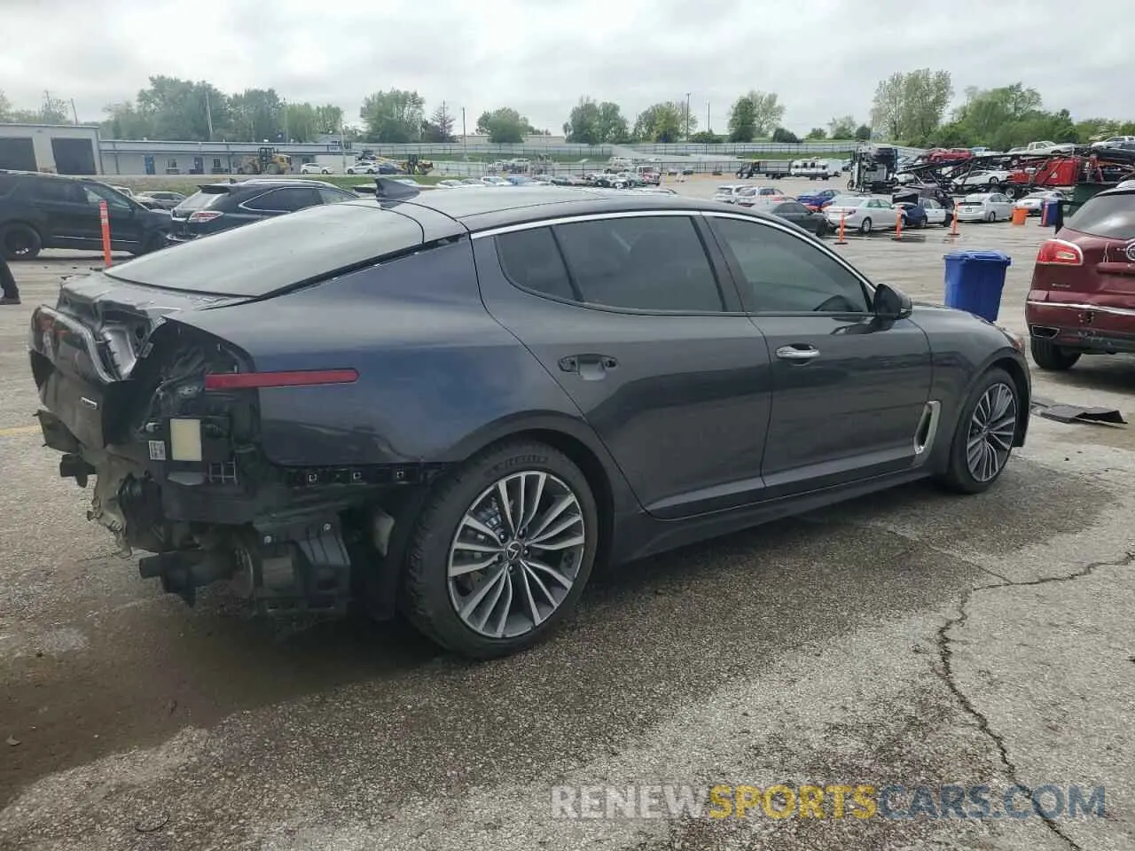 3 Photograph of a damaged car KNAE25LA3K6058487 KIA STINGER 2019
