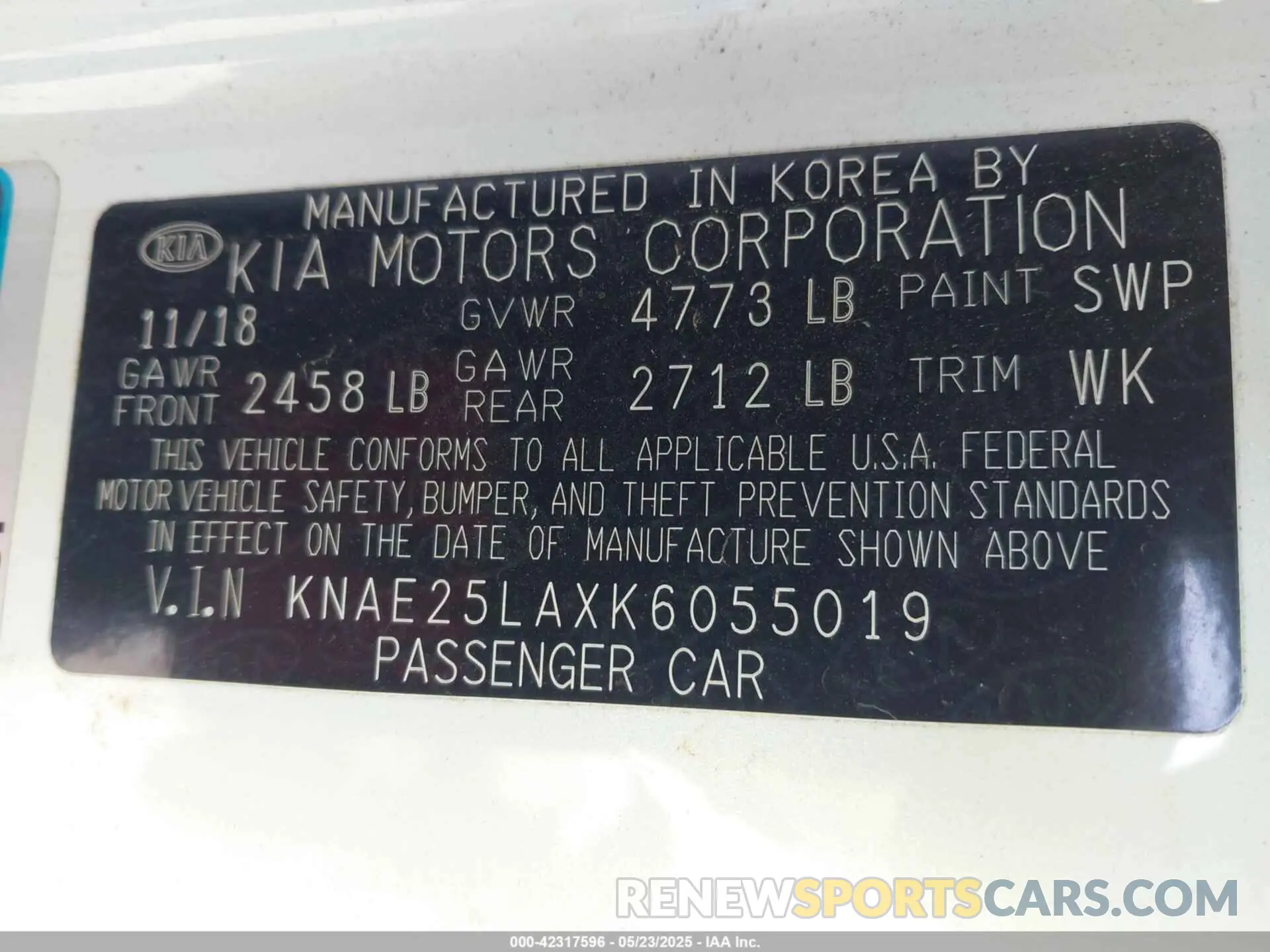 9 Photograph of a damaged car KNAE25LAXK6055019 KIA STINGER 2019