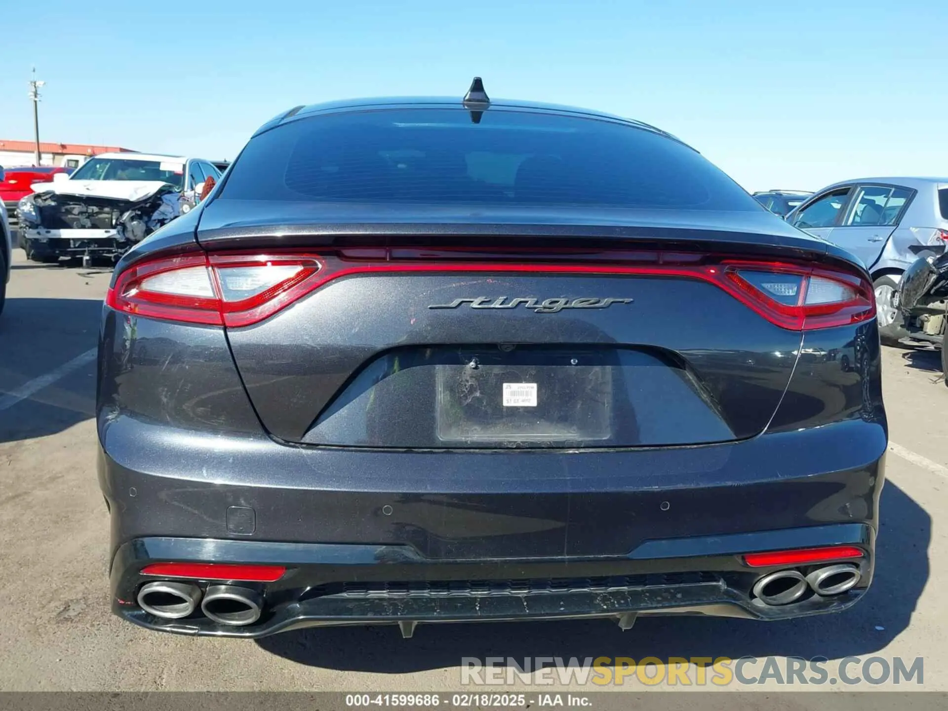 17 Photograph of a damaged car KNAE35LC3K6059198 KIA STINGER 2019