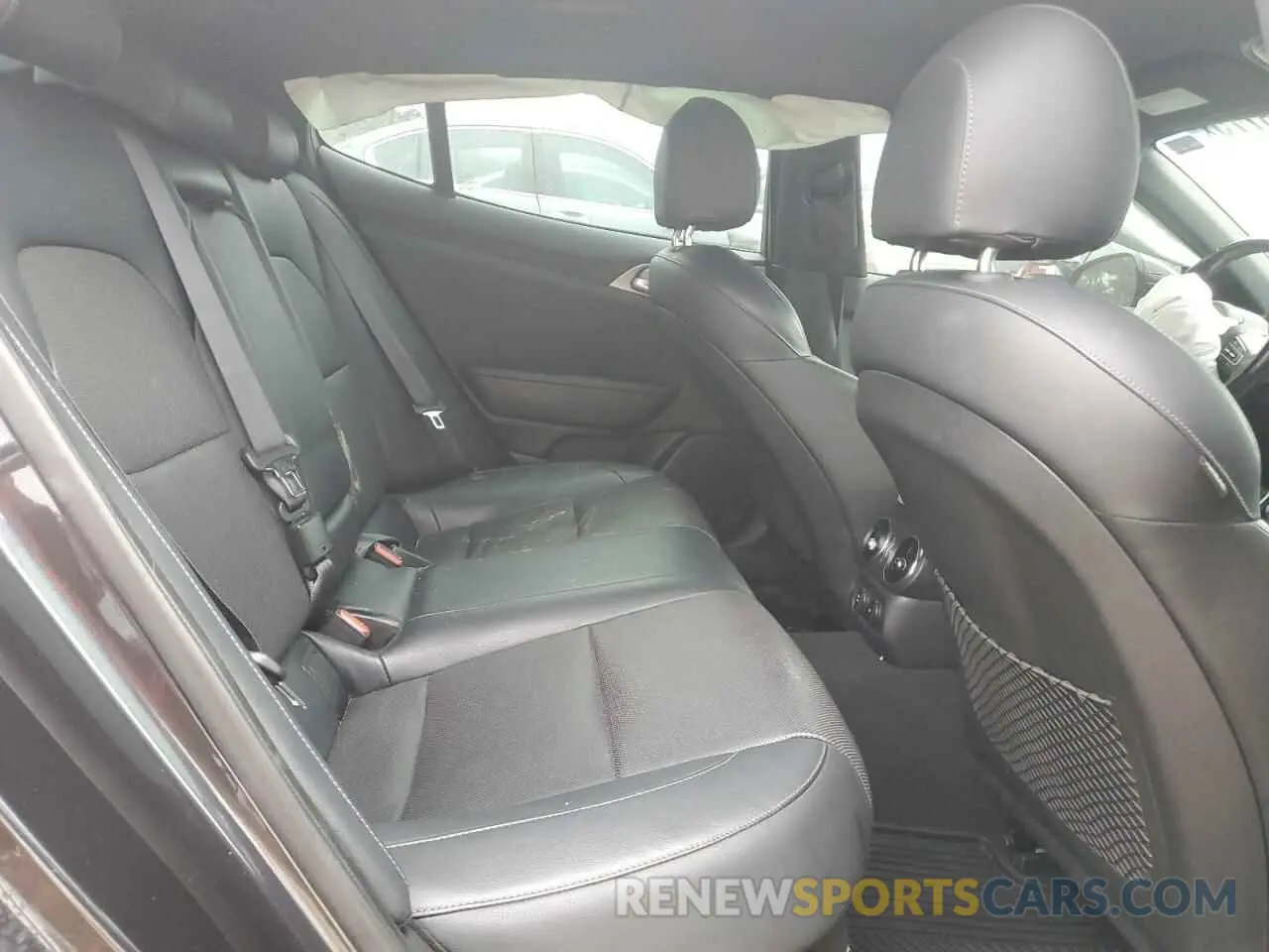 10 Photograph of a damaged car KNAE35LC5K6049644 KIA STINGER 2019
