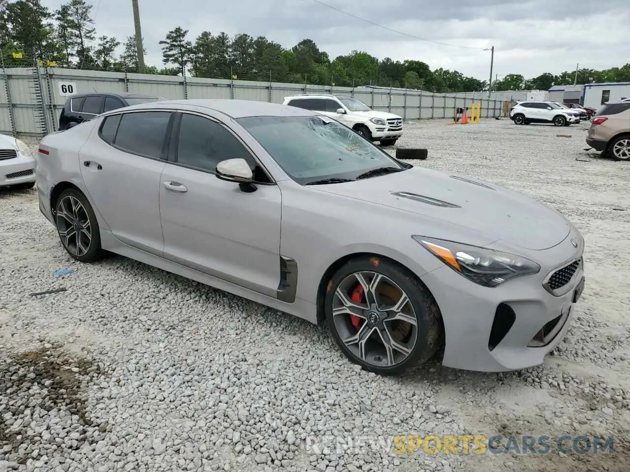 4 Photograph of a damaged car KNAE35LC5K6058506 KIA STINGER 2019