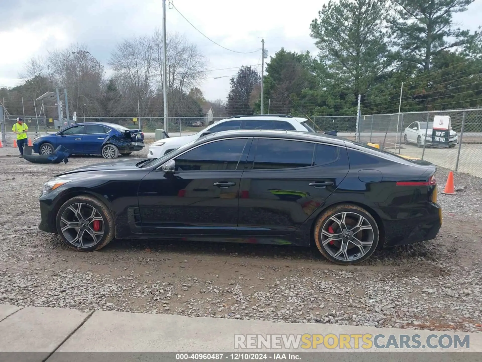 14 Photograph of a damaged car KNAE35LC7K6070754 KIA STINGER 2019