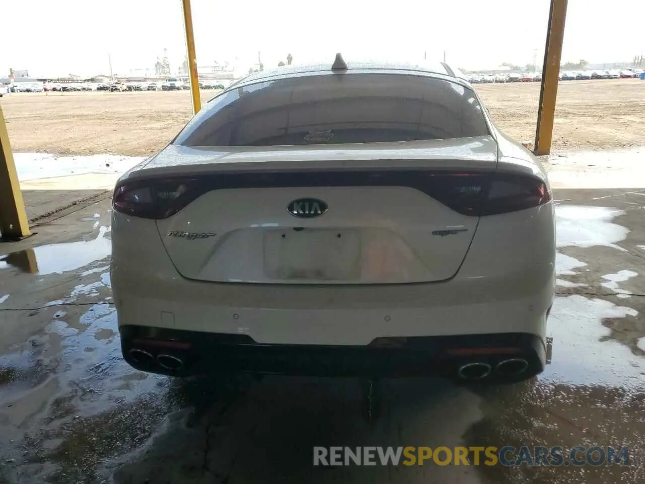 6 Photograph of a damaged car KNAE35LCXK6043127 KIA STINGER 2019