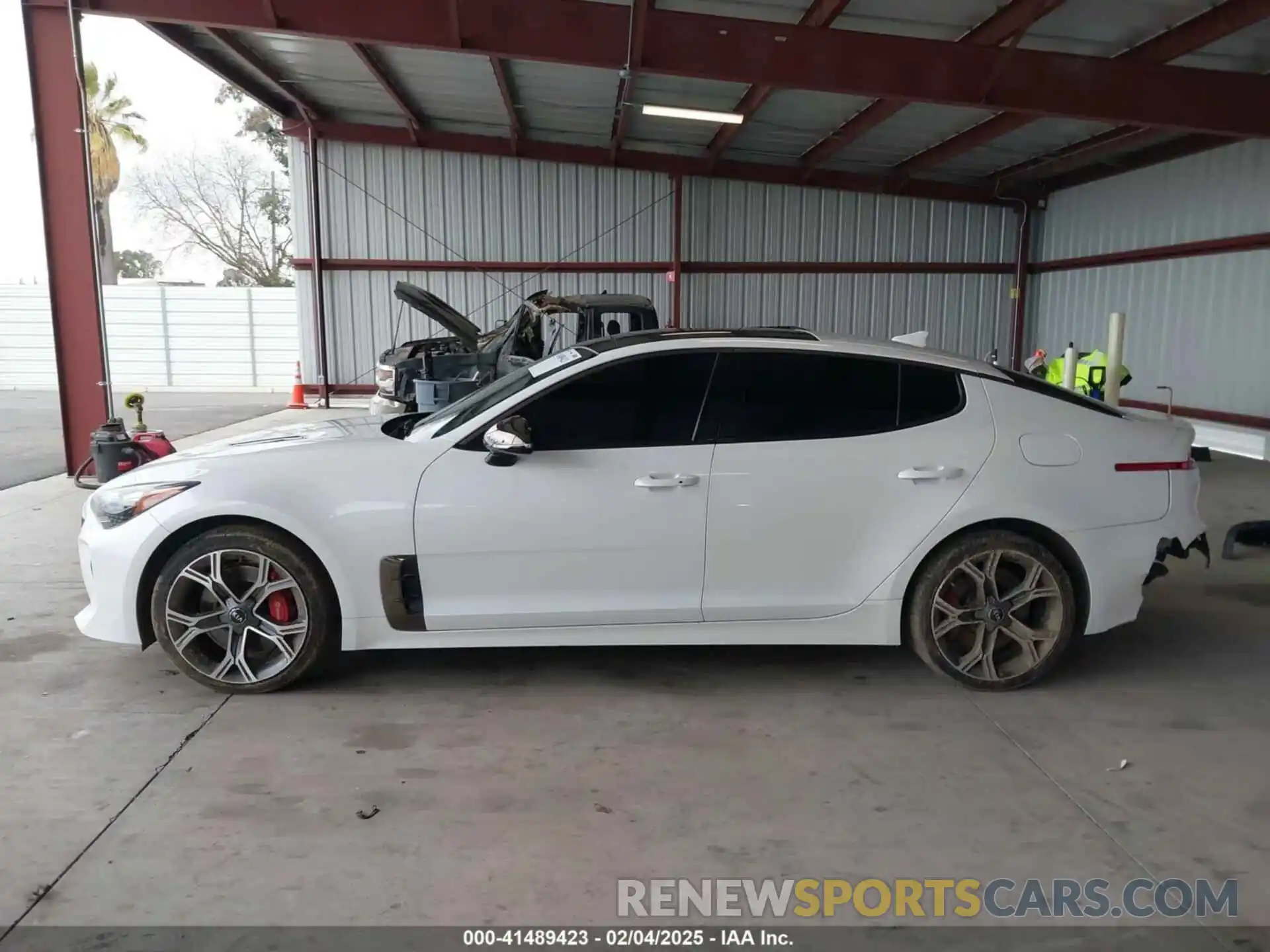 15 Photograph of a damaged car KNAE45LC4K6045047 KIA STINGER 2019