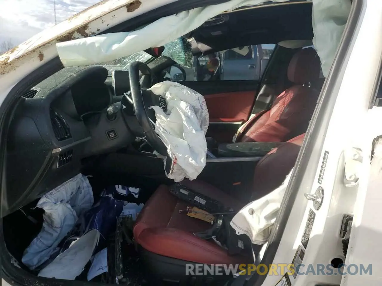 7 Photograph of a damaged car KNAE45LC4K6045792 KIA STINGER 2019