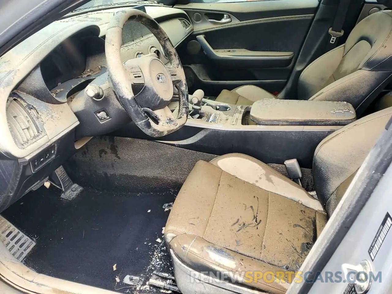 7 Photograph of a damaged car KNAE45LC4K6051883 KIA STINGER 2019