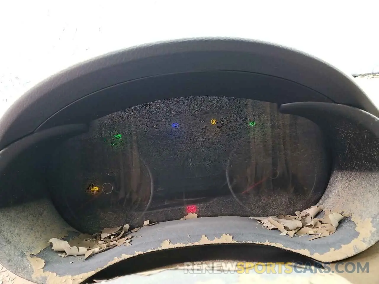 9 Photograph of a damaged car KNAE45LC4K6051883 KIA STINGER 2019