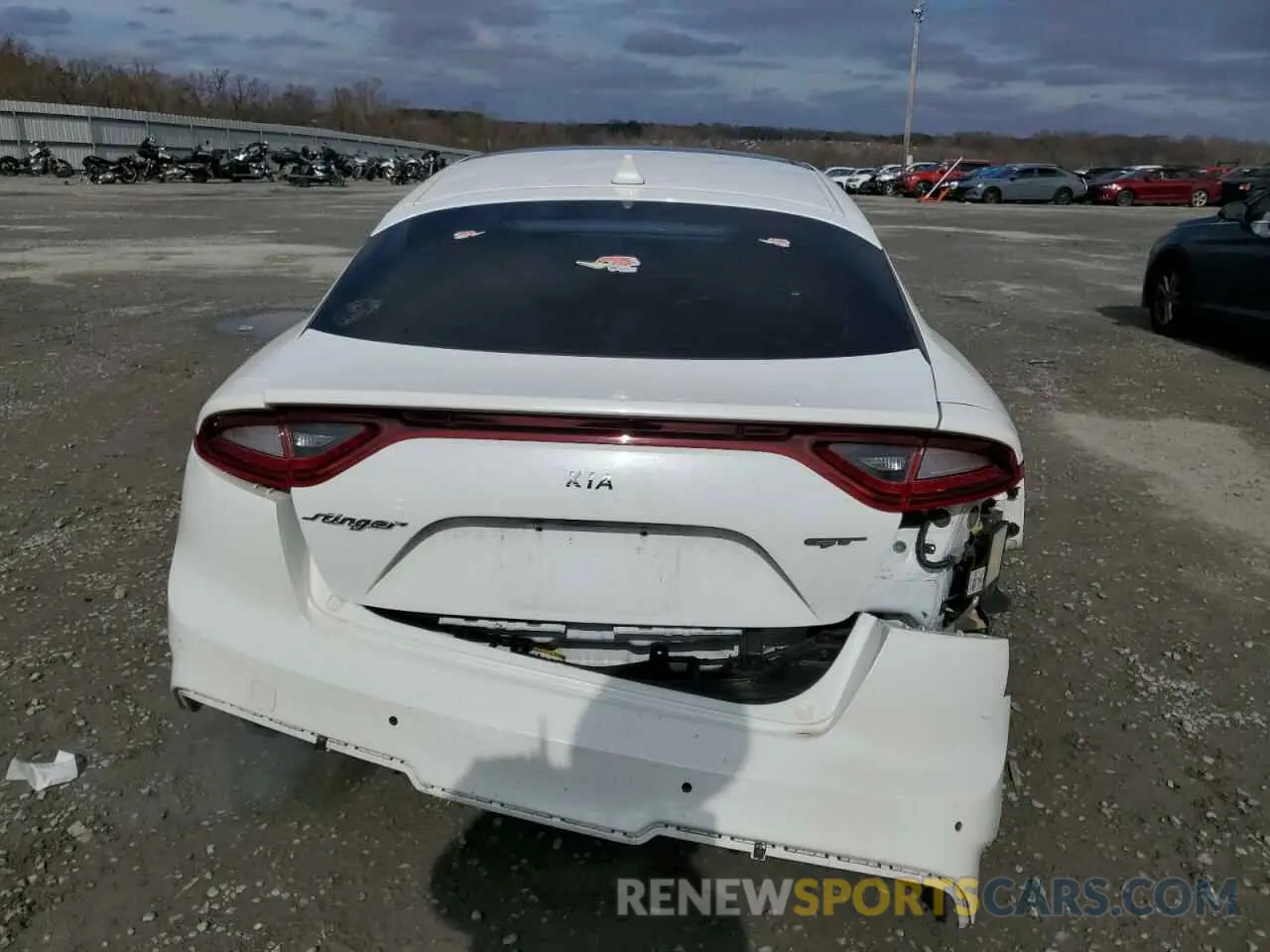 6 Photograph of a damaged car KNAE45LC7K6056477 KIA STINGER 2019