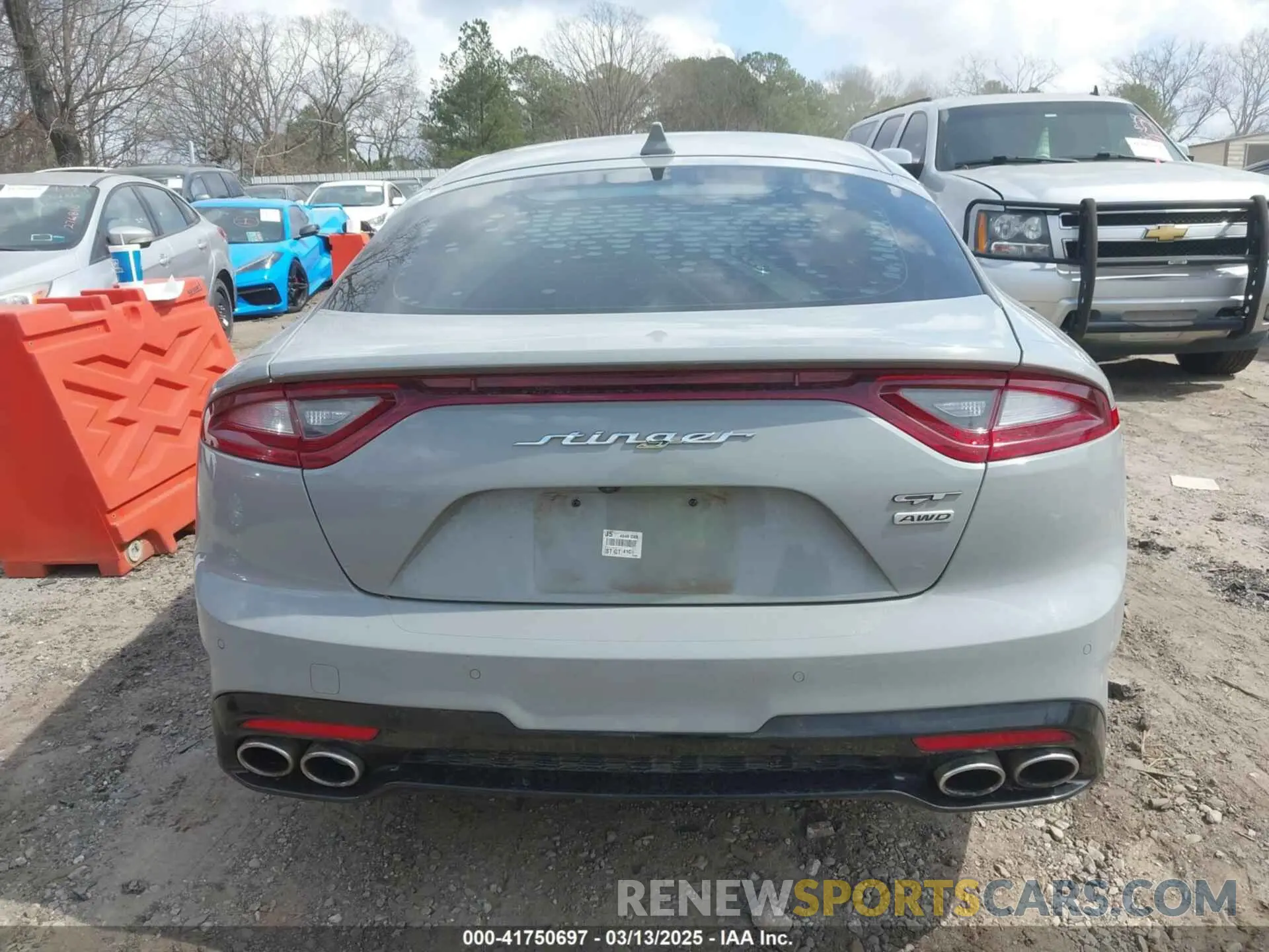 16 Photograph of a damaged car KNAE45LCXK6061530 KIA STINGER 2019