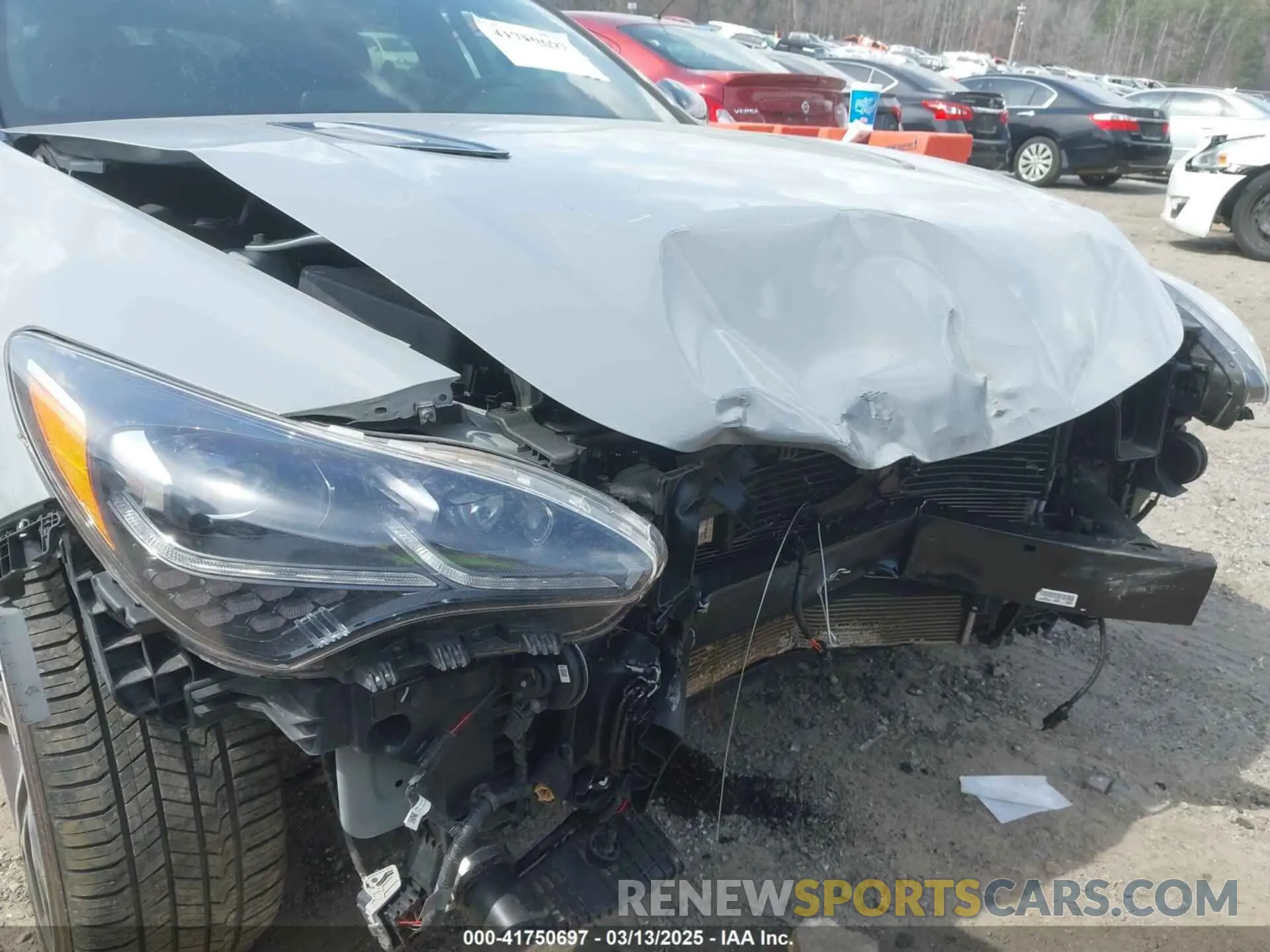 18 Photograph of a damaged car KNAE45LCXK6061530 KIA STINGER 2019