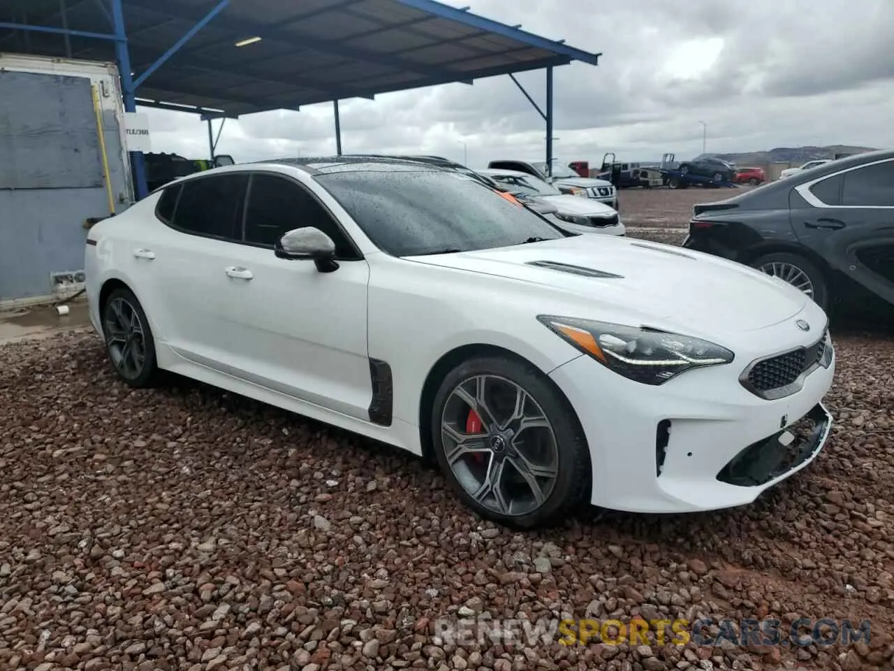 4 Photograph of a damaged car KNAE55LC2K6042774 KIA STINGER 2019
