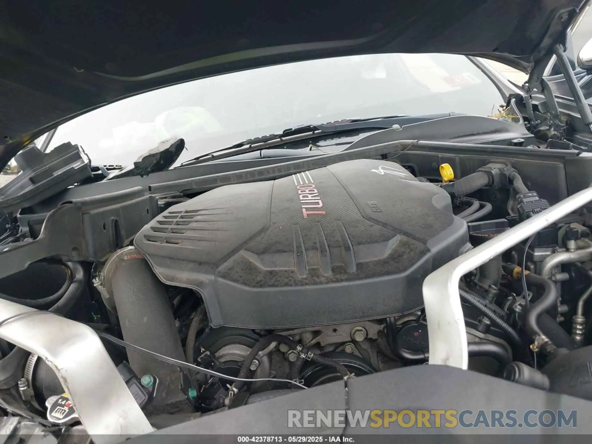 10 Photograph of a damaged car KNAE55LC2K6056528 KIA STINGER 2019