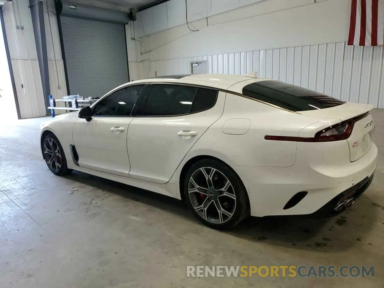 2 Photograph of a damaged car KNAE55LC2K6068081 KIA STINGER 2019