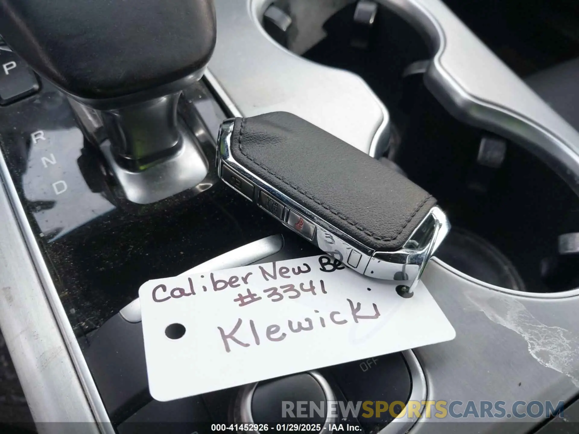 11 Photograph of a damaged car KNAE55LC4K6060015 KIA STINGER 2019