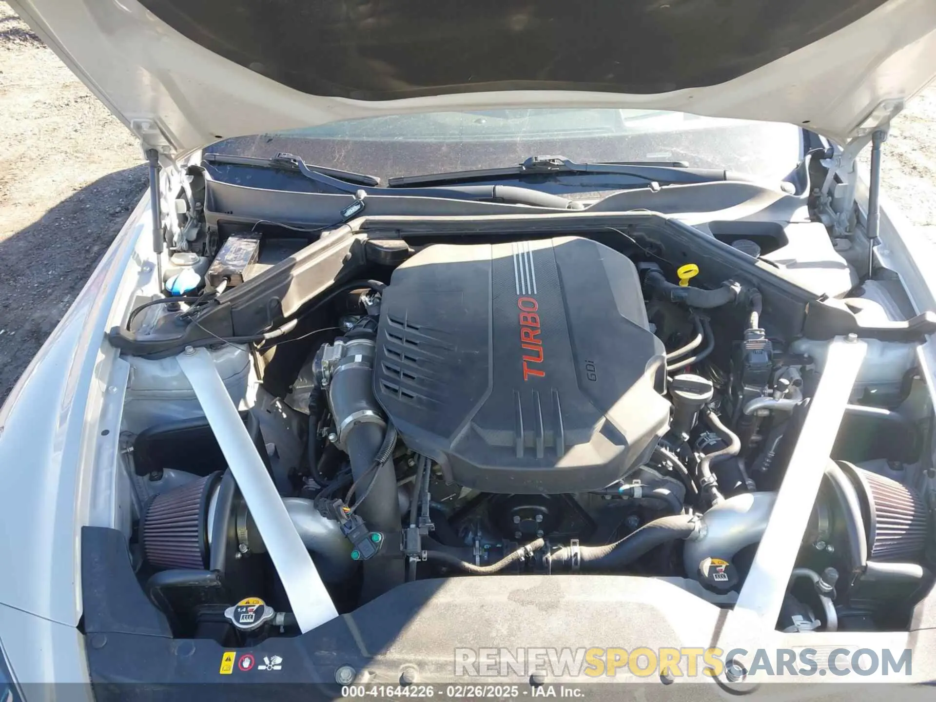 10 Photograph of a damaged car KNAE55LC9K6062469 KIA STINGER 2019