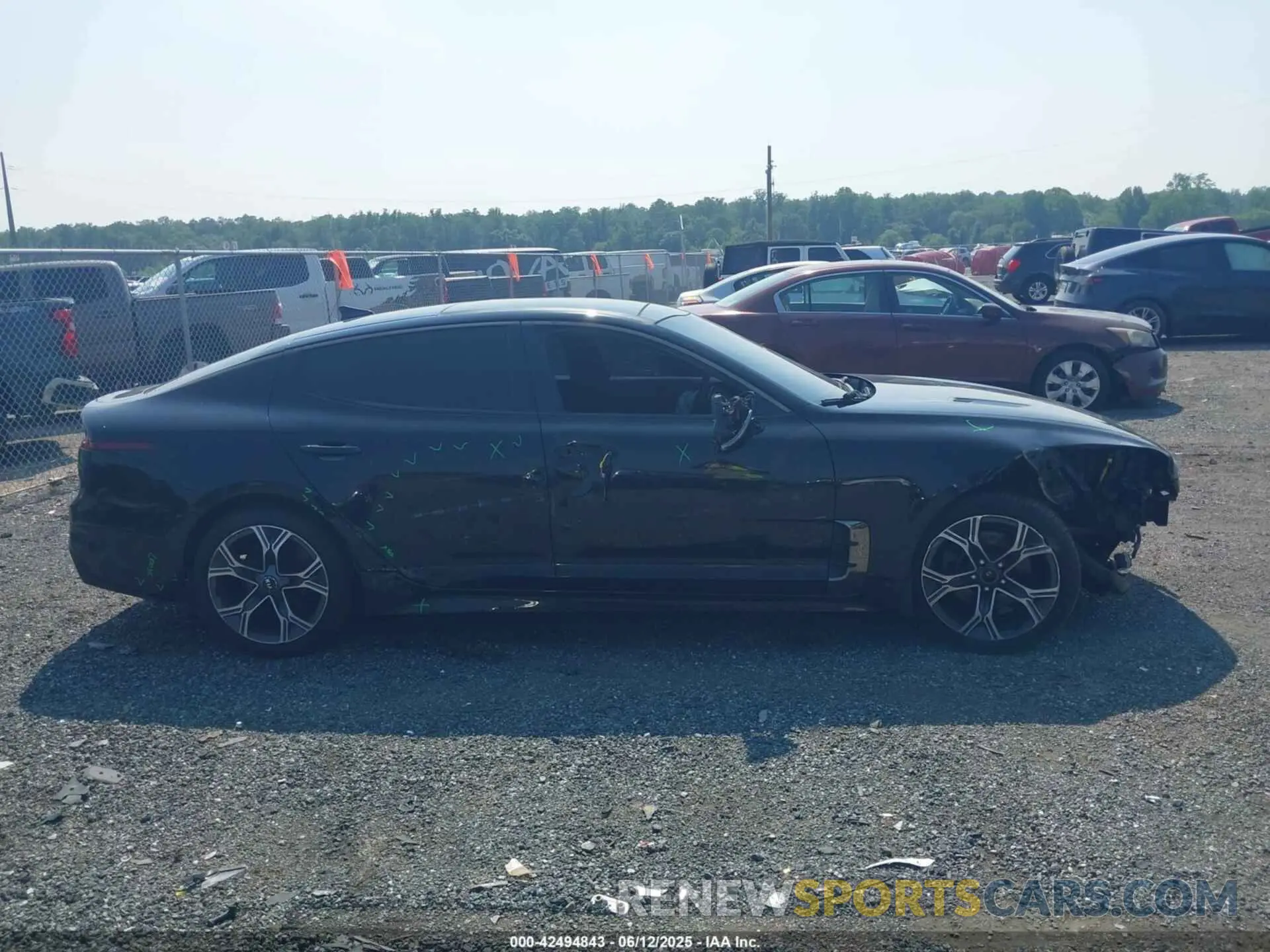 13 Photograph of a damaged car KNAE15LA1L6077401 KIA STINGER 2020