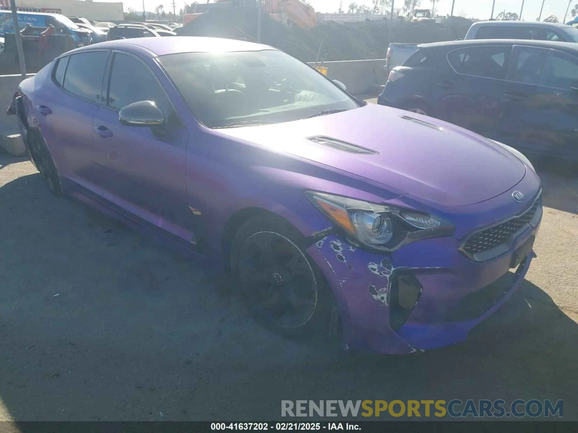 1 Photograph of a damaged car KNAE15LA1L6078533 KIA STINGER 2020