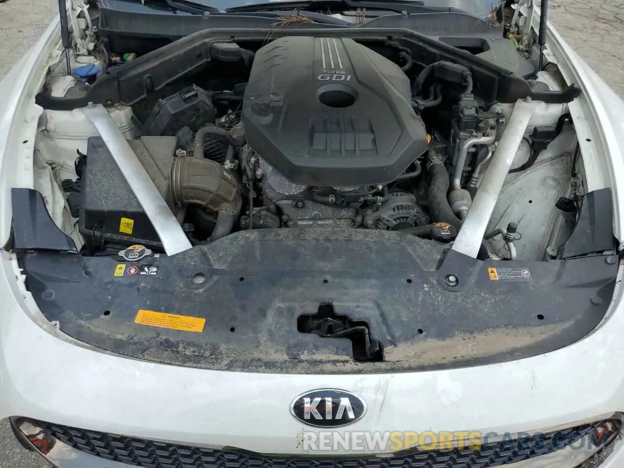 11 Photograph of a damaged car KNAE15LA2L6082719 KIA STINGER 2020