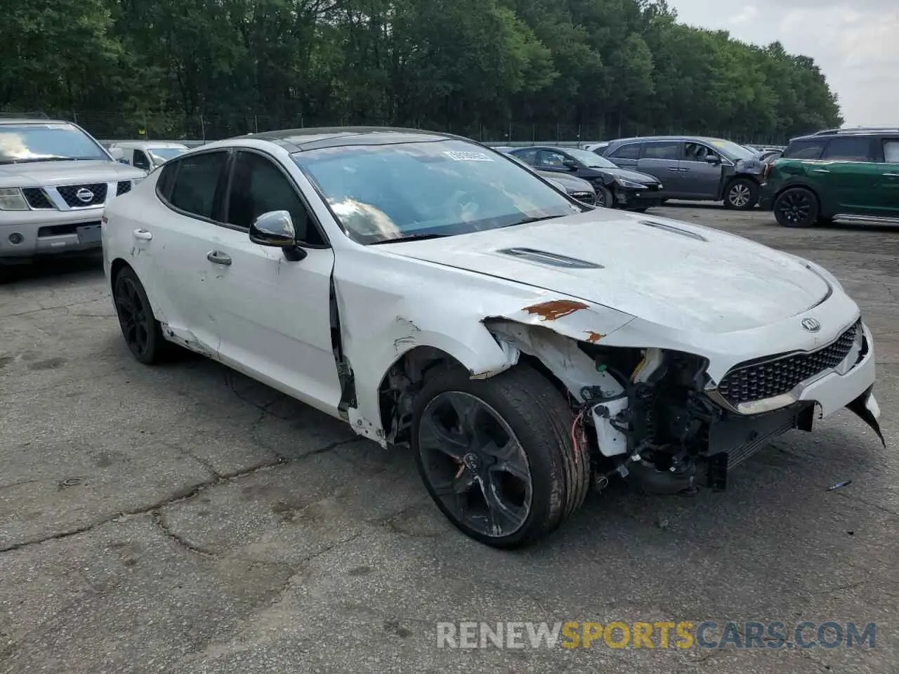 4 Photograph of a damaged car KNAE15LA2L6082719 KIA STINGER 2020