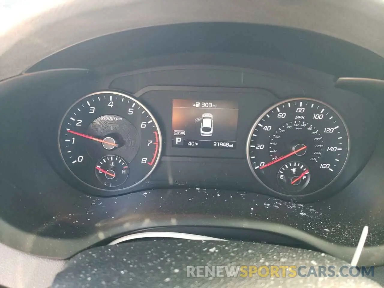 9 Photograph of a damaged car KNAE15LA3L6079196 KIA STINGER 2020