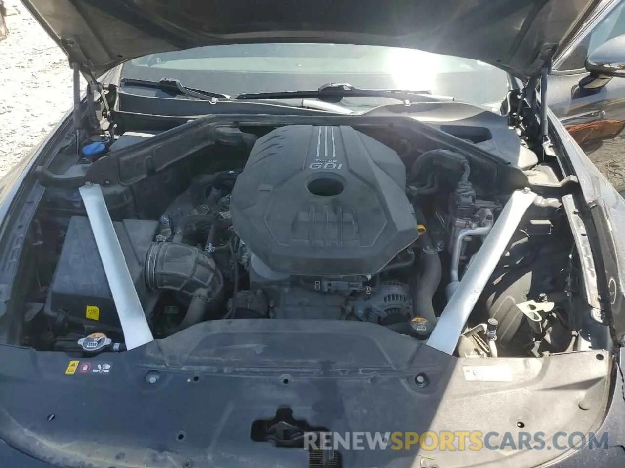 11 Photograph of a damaged car KNAE15LA7L6077211 KIA STINGER 2020