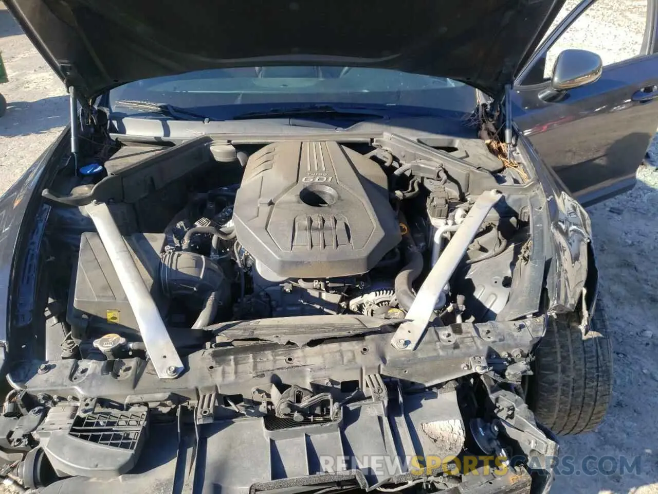 11 Photograph of a damaged car KNAE15LA9L6082328 KIA STINGER 2020