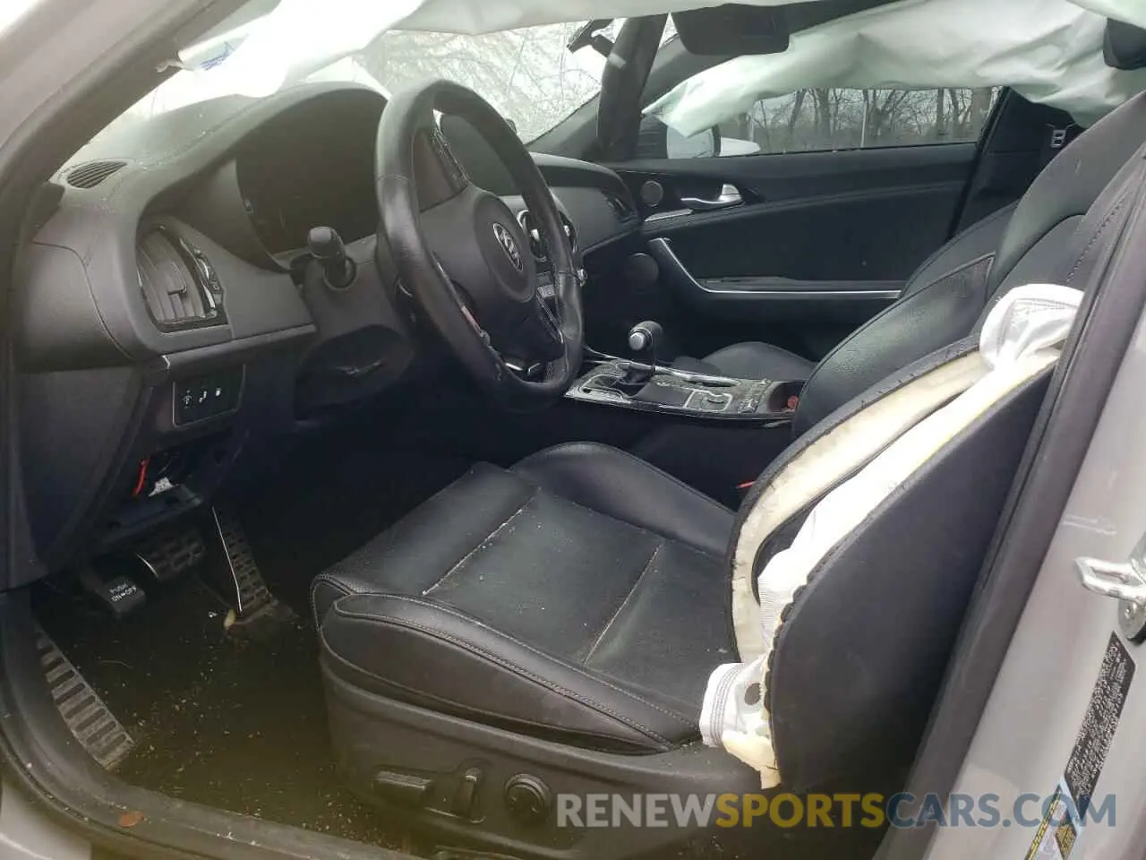 7 Photograph of a damaged car KNAE15LA9M6093105 KIA STINGER 2020