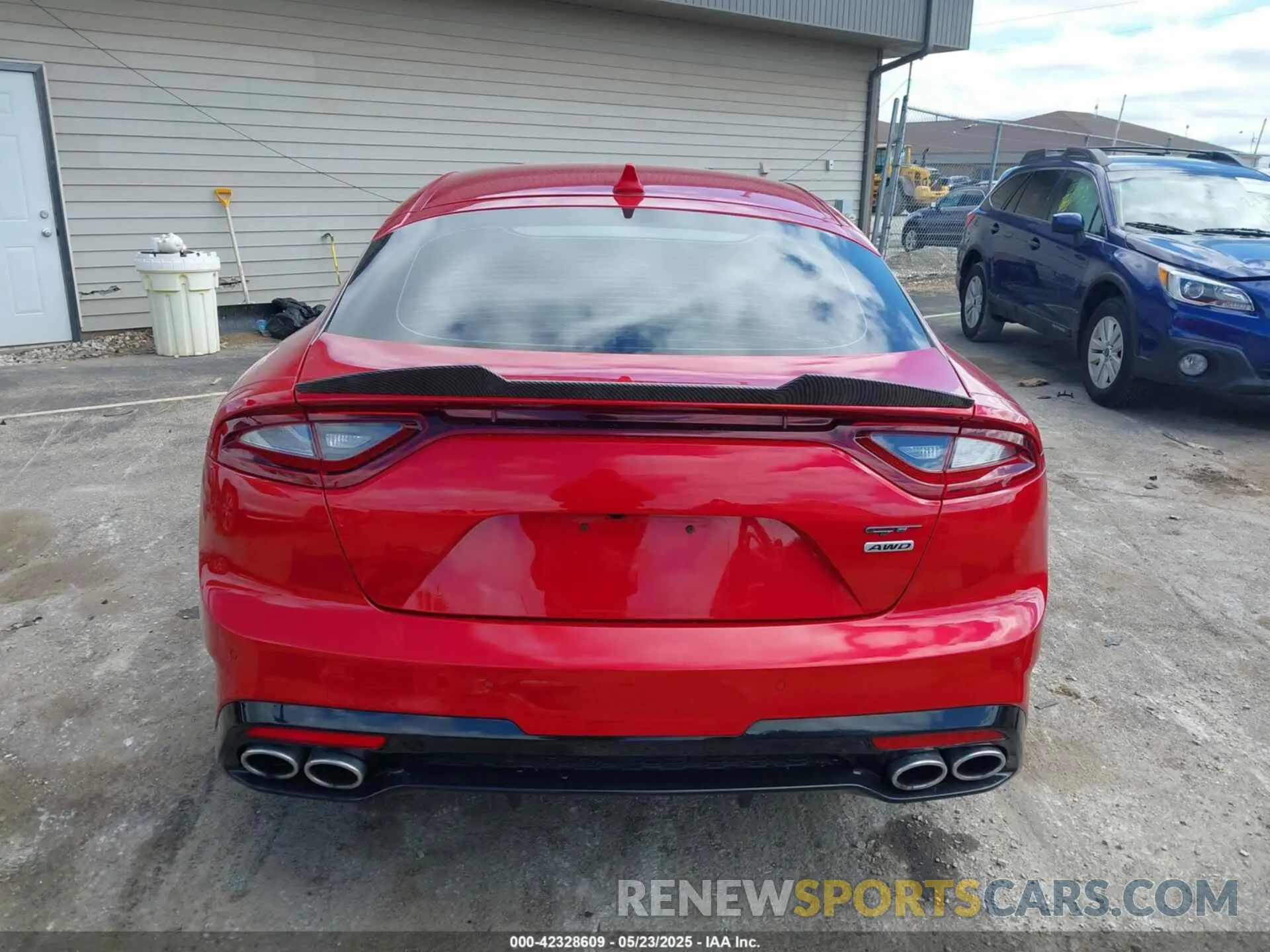 16 Photograph of a damaged car KNAE35LC0L6080320 KIA STINGER 2020