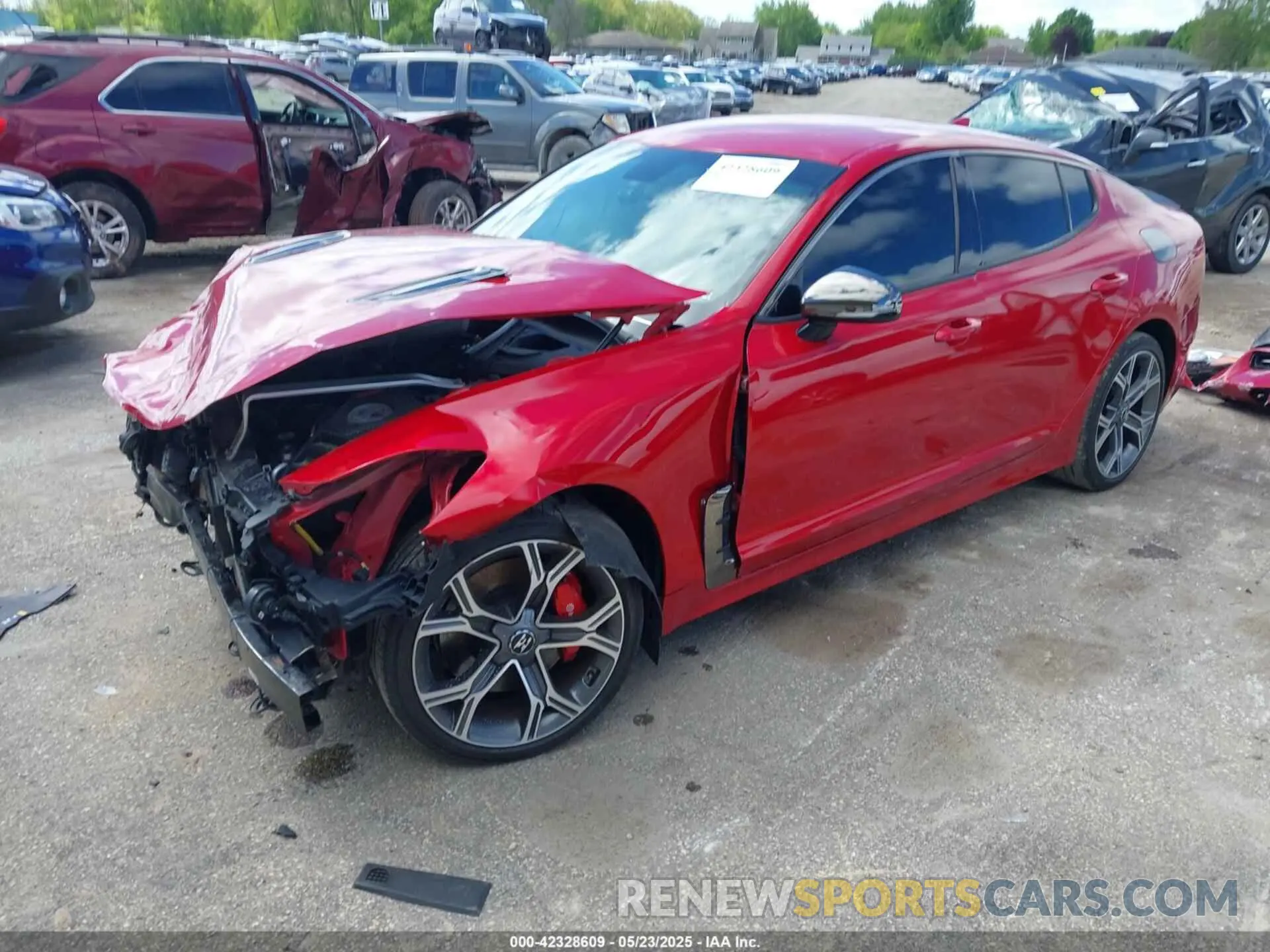 2 Photograph of a damaged car KNAE35LC0L6080320 KIA STINGER 2020