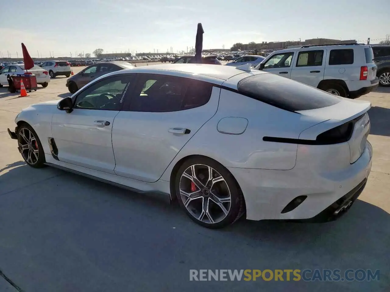 2 Photograph of a damaged car KNAE35LC4L6073404 KIA STINGER 2020