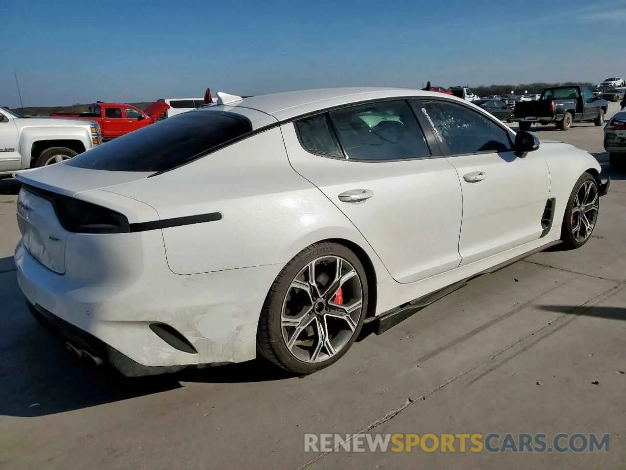 3 Photograph of a damaged car KNAE35LC4L6073404 KIA STINGER 2020