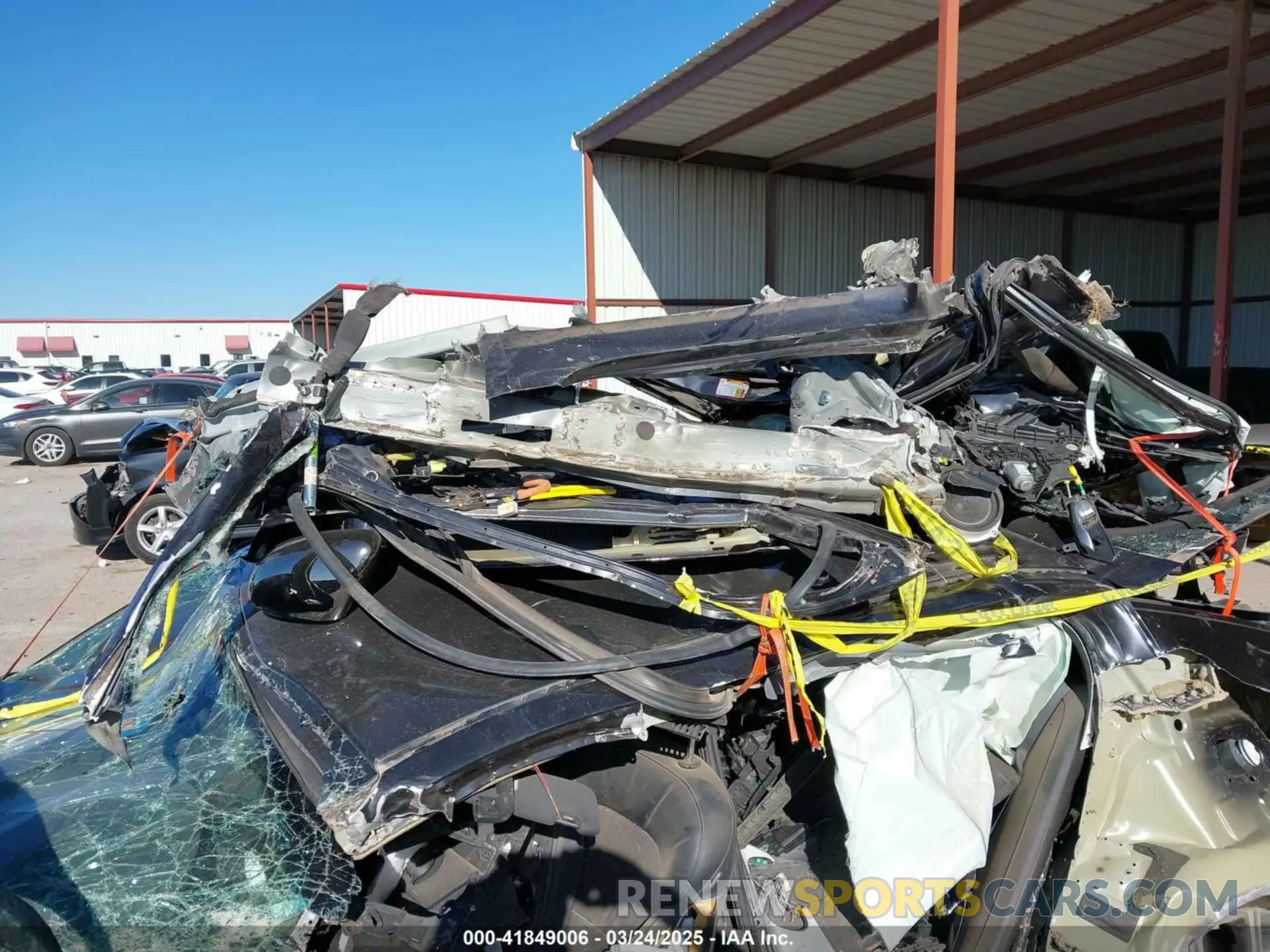 11 Photograph of a damaged car KNAE35LC5L6078451 KIA STINGER 2020