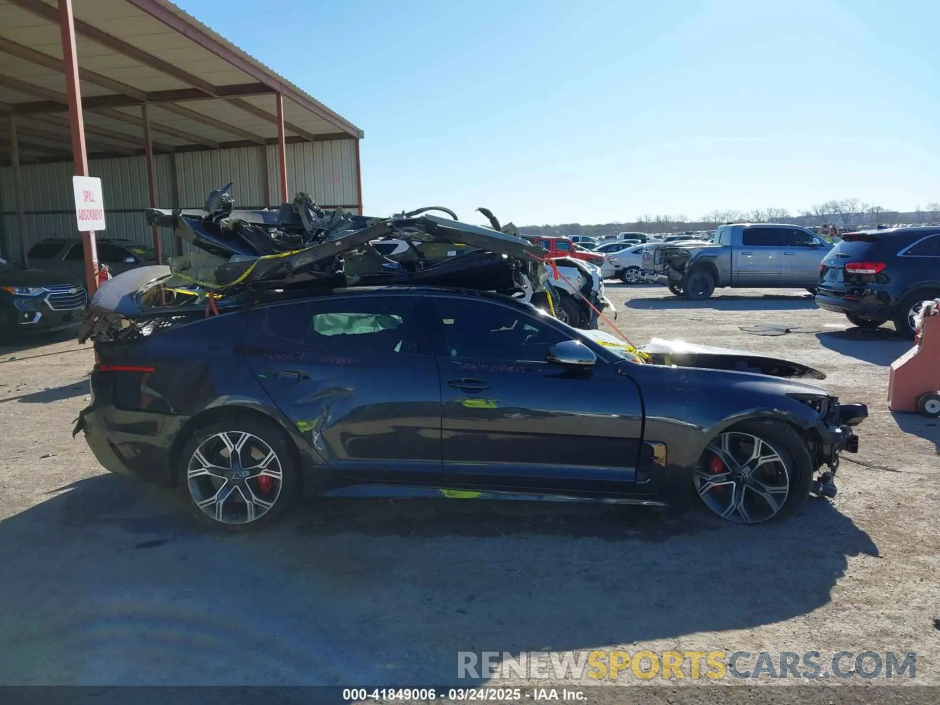 13 Photograph of a damaged car KNAE35LC5L6078451 KIA STINGER 2020