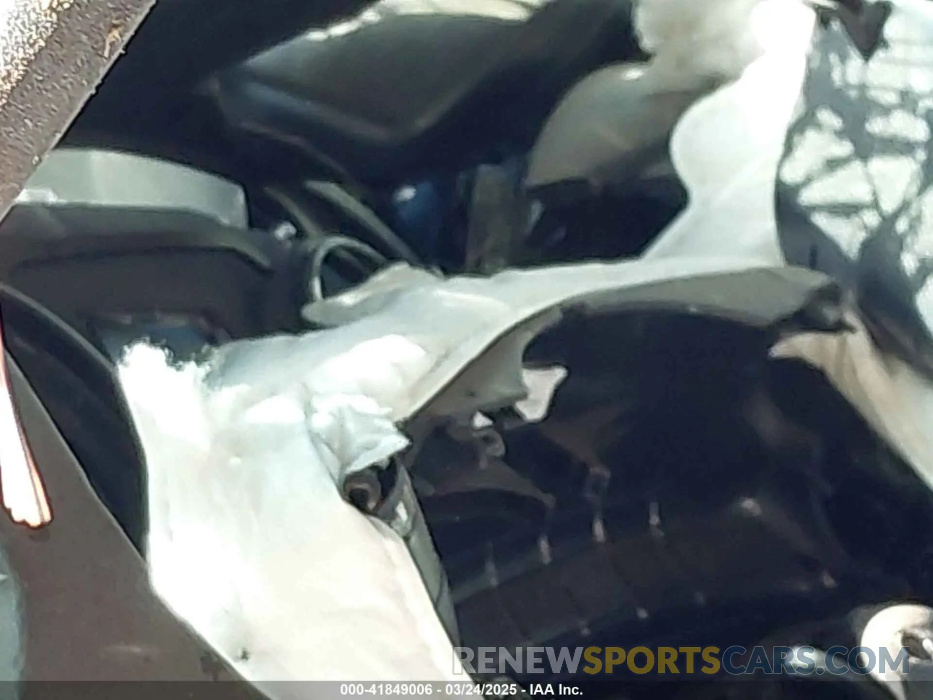 15 Photograph of a damaged car KNAE35LC5L6078451 KIA STINGER 2020