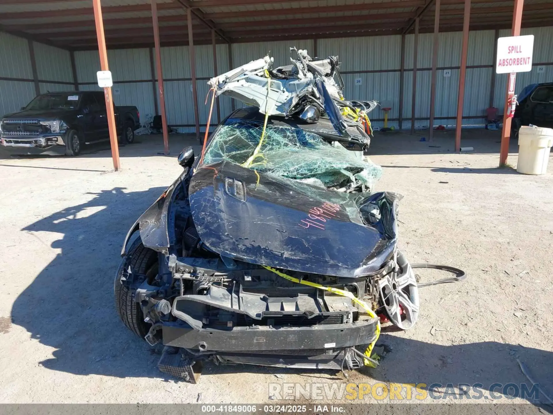 6 Photograph of a damaged car KNAE35LC5L6078451 KIA STINGER 2020