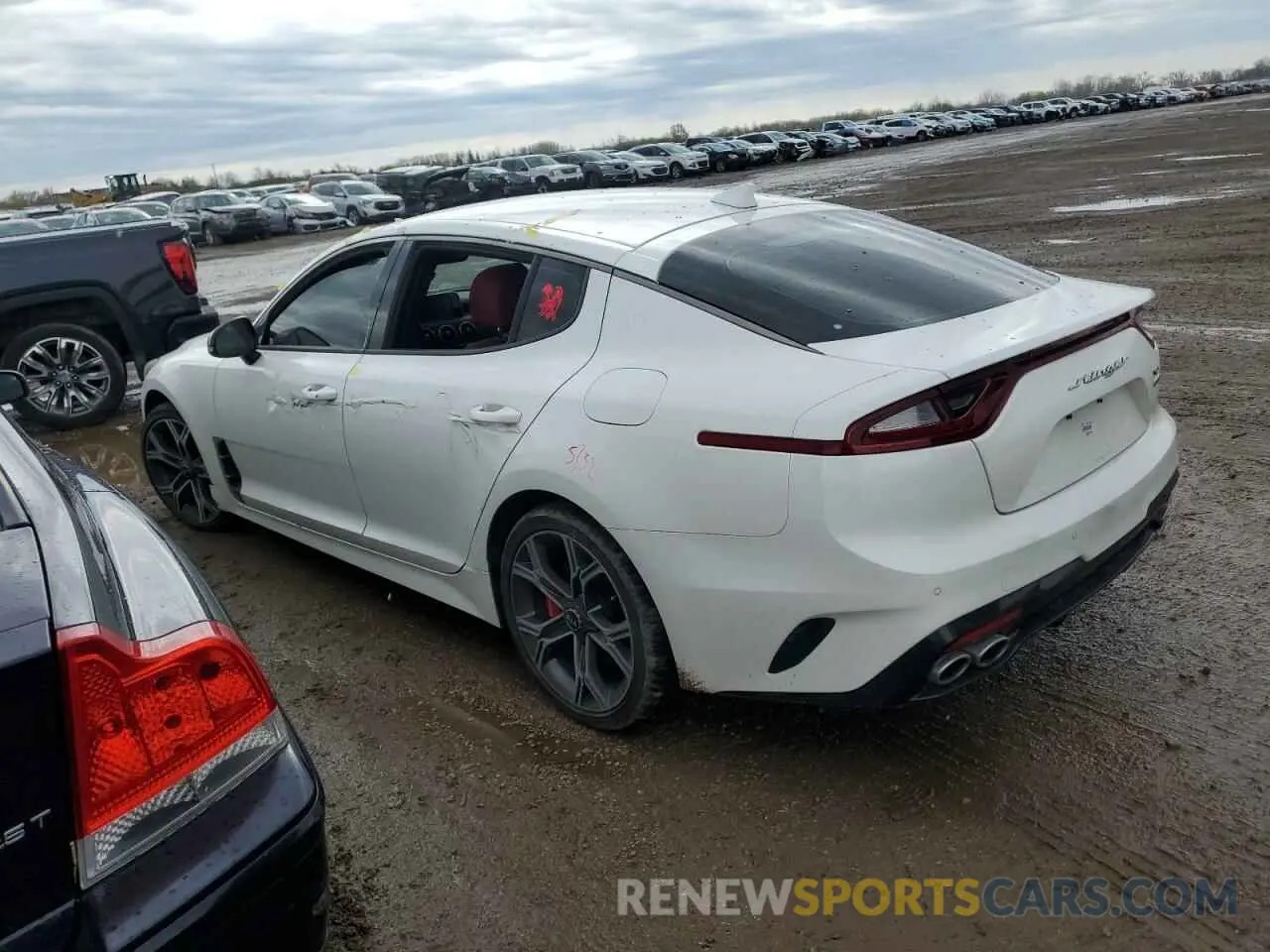 2 Photograph of a damaged car KNAE35LC5L6080765 KIA STINGER 2020