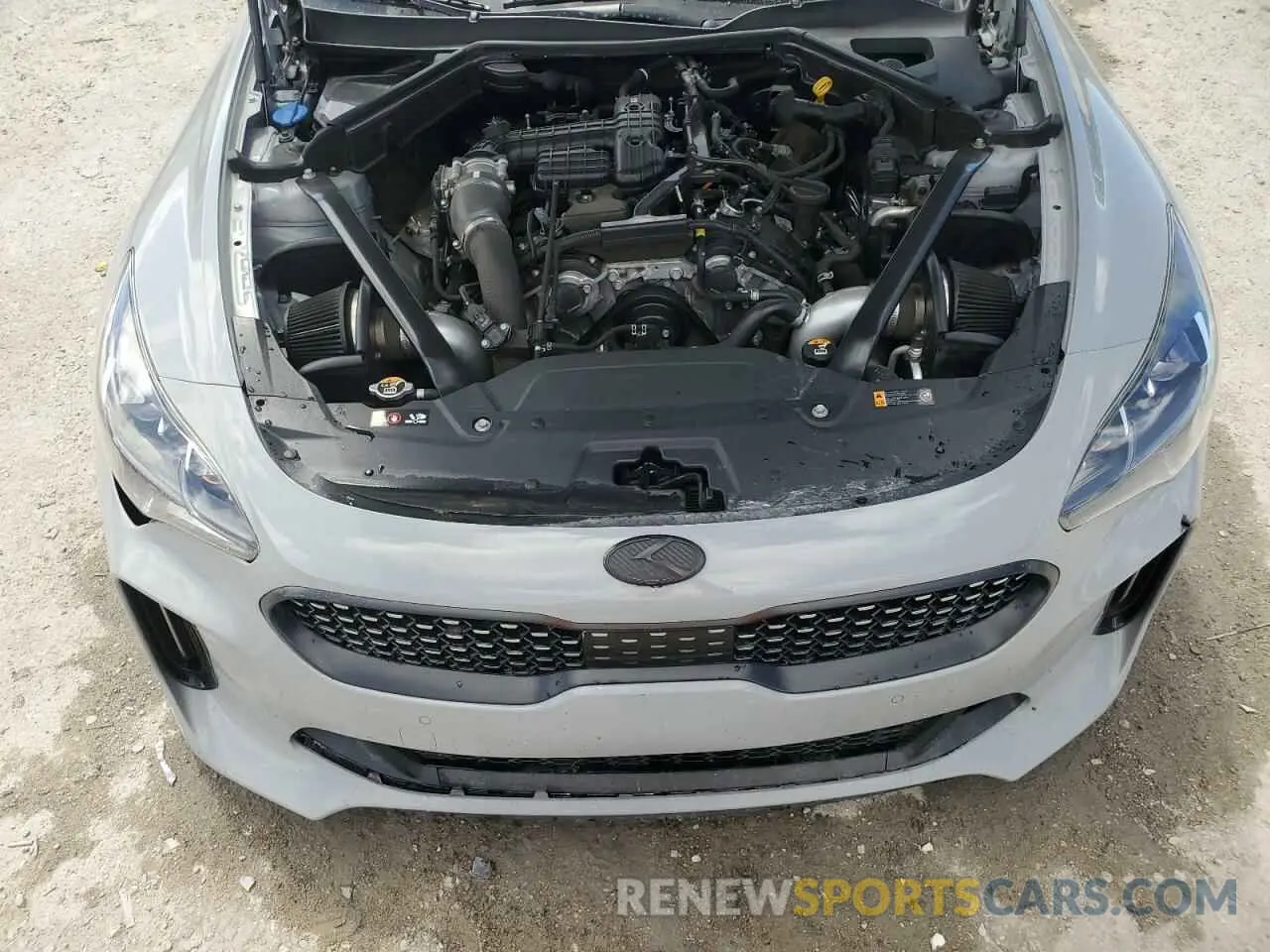 11 Photograph of a damaged car KNAE45LC2L6084091 KIA STINGER 2020