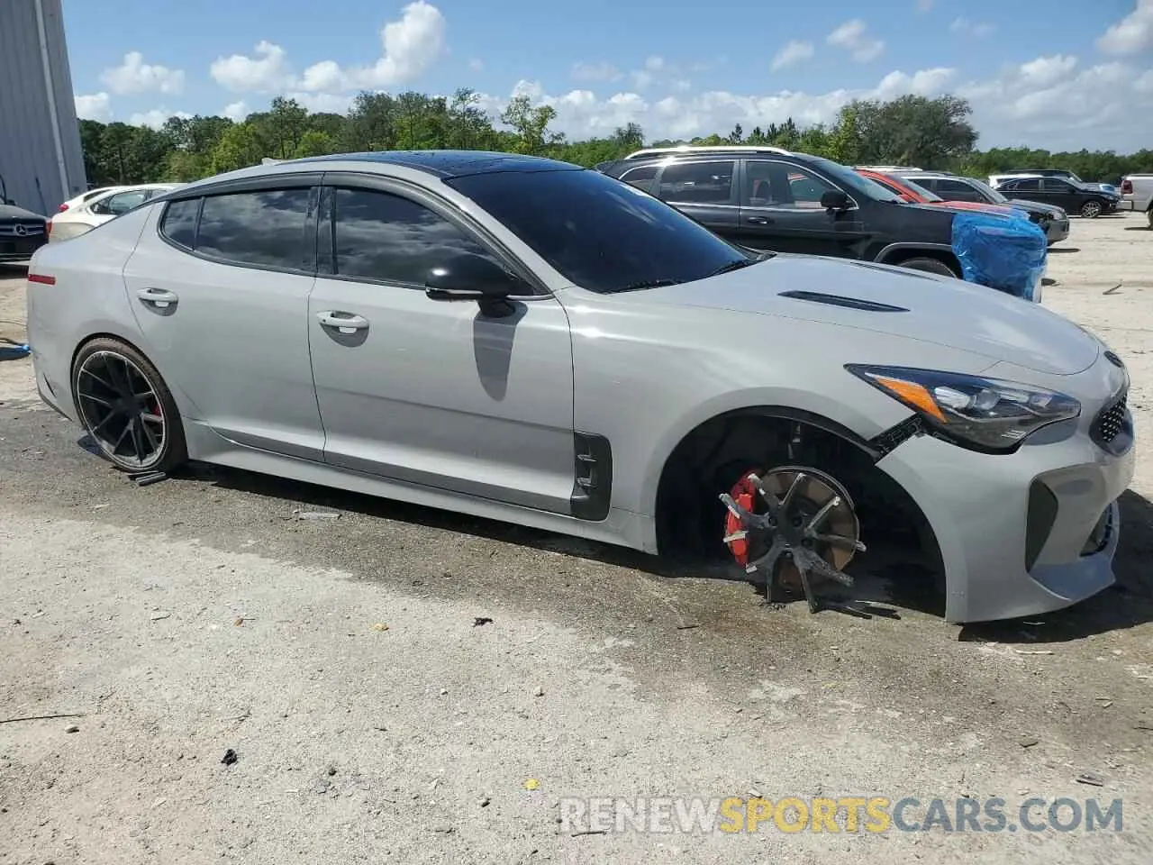 4 Photograph of a damaged car KNAE45LC2L6084091 KIA STINGER 2020