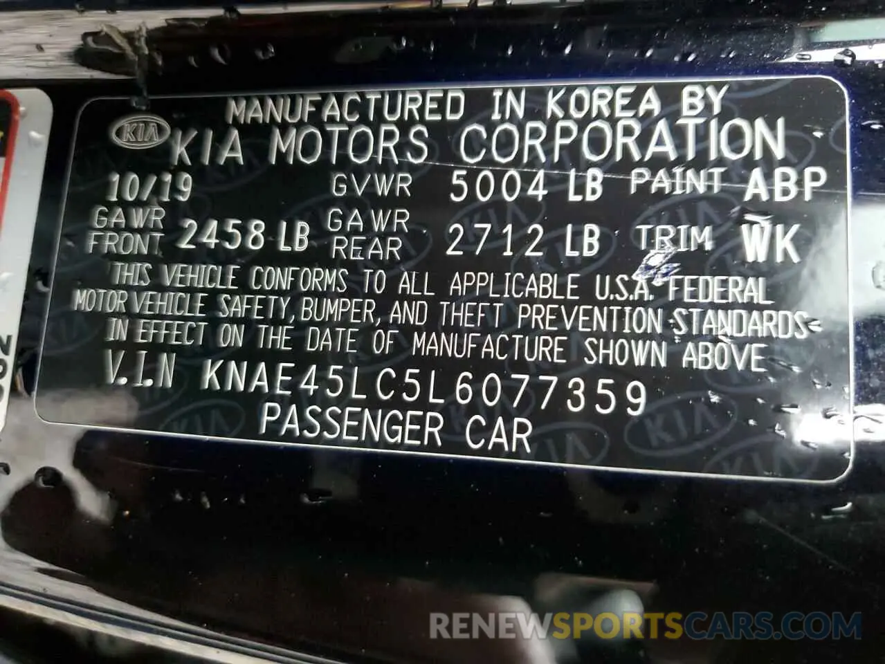 12 Photograph of a damaged car KNAE45LC5L6077359 KIA STINGER 2020