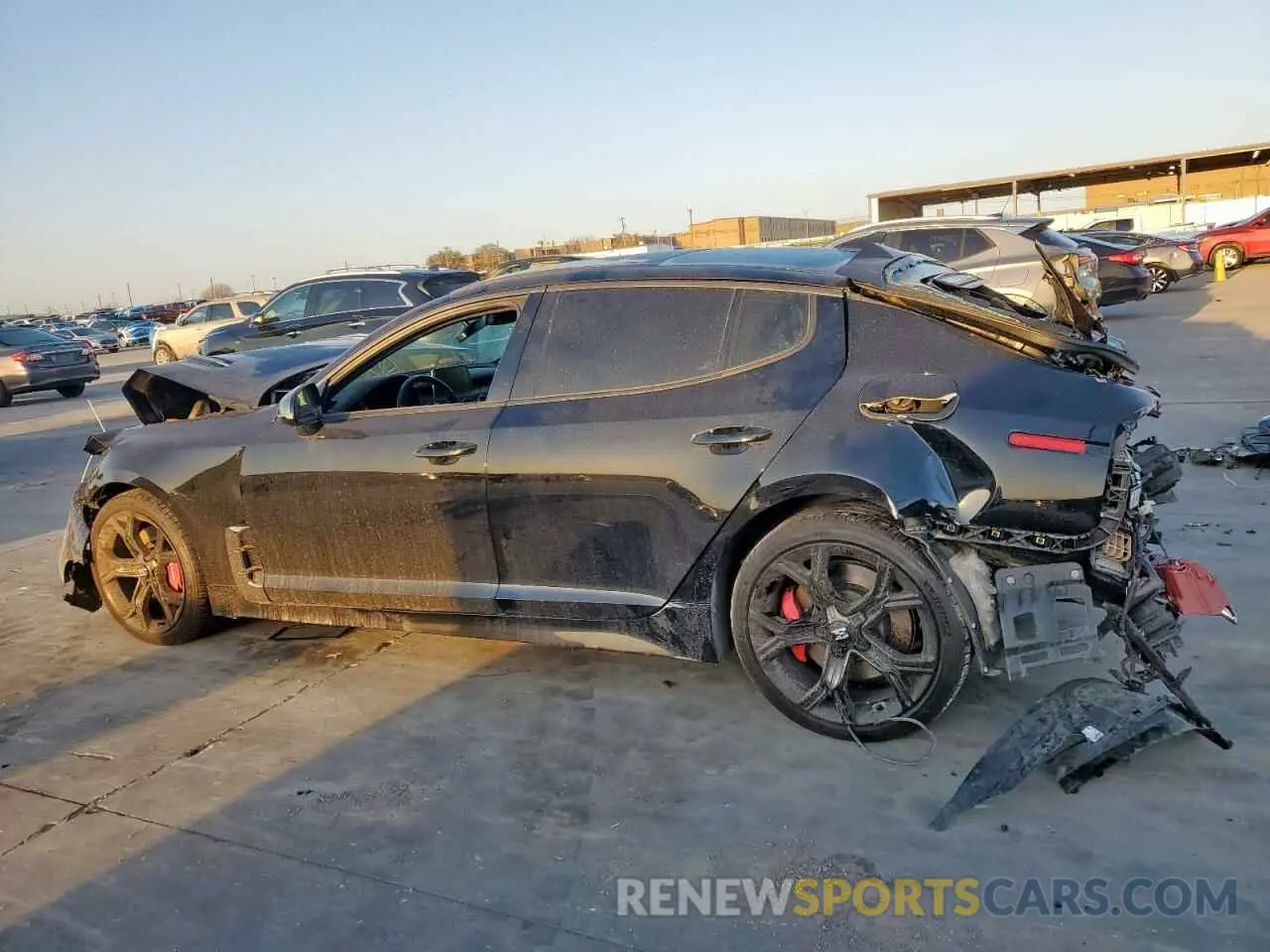 2 Photograph of a damaged car KNAE55LC5L6082350 KIA STINGER 2020