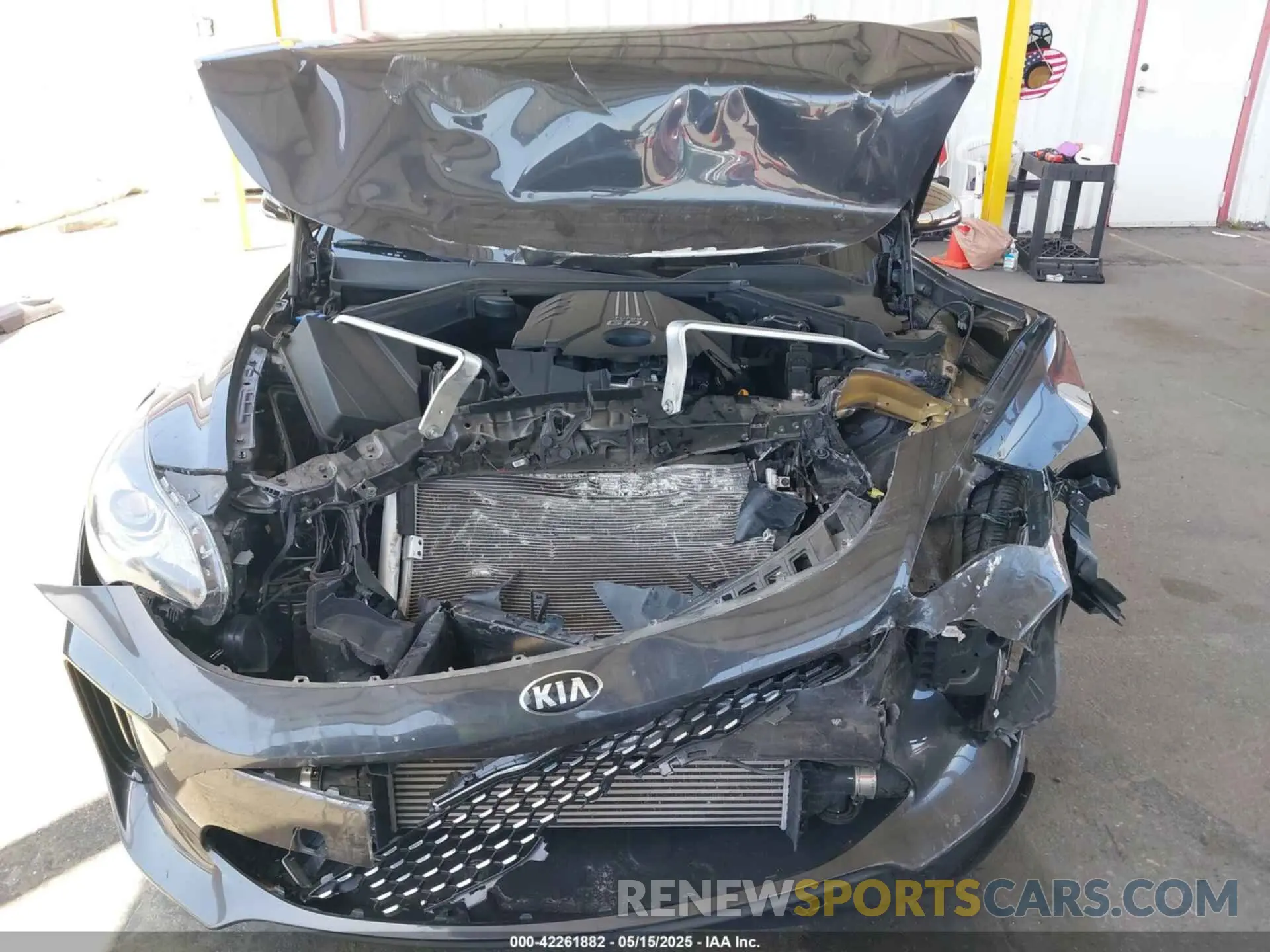 12 Photograph of a damaged car KNAE15LA8M6089725 KIA STINGER 2021