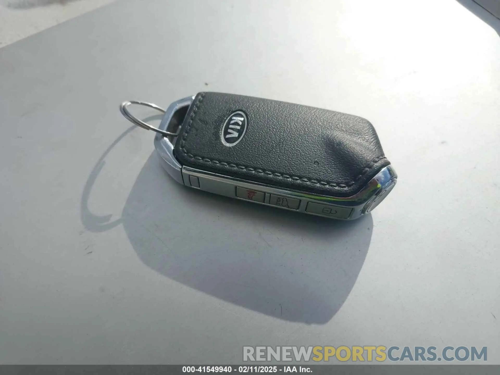 11 Photograph of a damaged car KNAE15LAXM6097213 KIA STINGER 2021