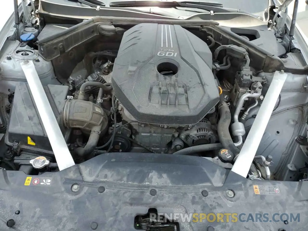 11 Photograph of a damaged car KNAE15LAXM6098488 KIA STINGER 2021