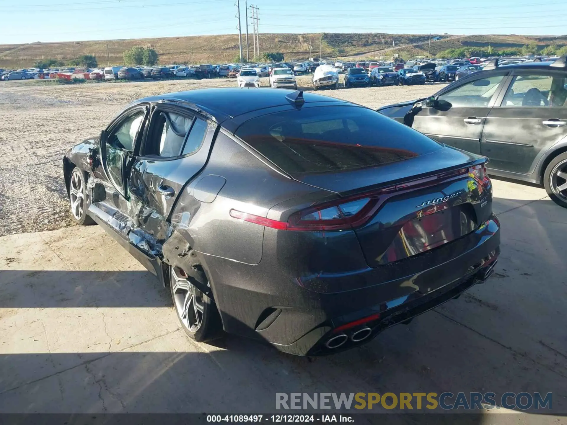 3 Photograph of a damaged car KNAE35LC3M6096075 KIA STINGER 2021
