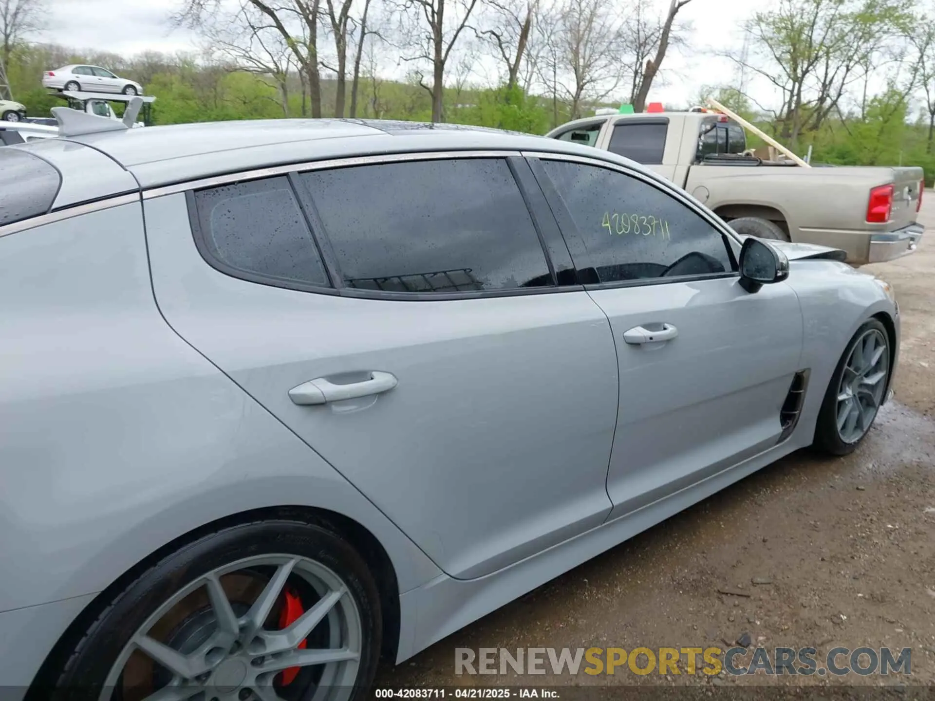 13 Photograph of a damaged car KNAE55LC0M6087845 KIA STINGER 2021