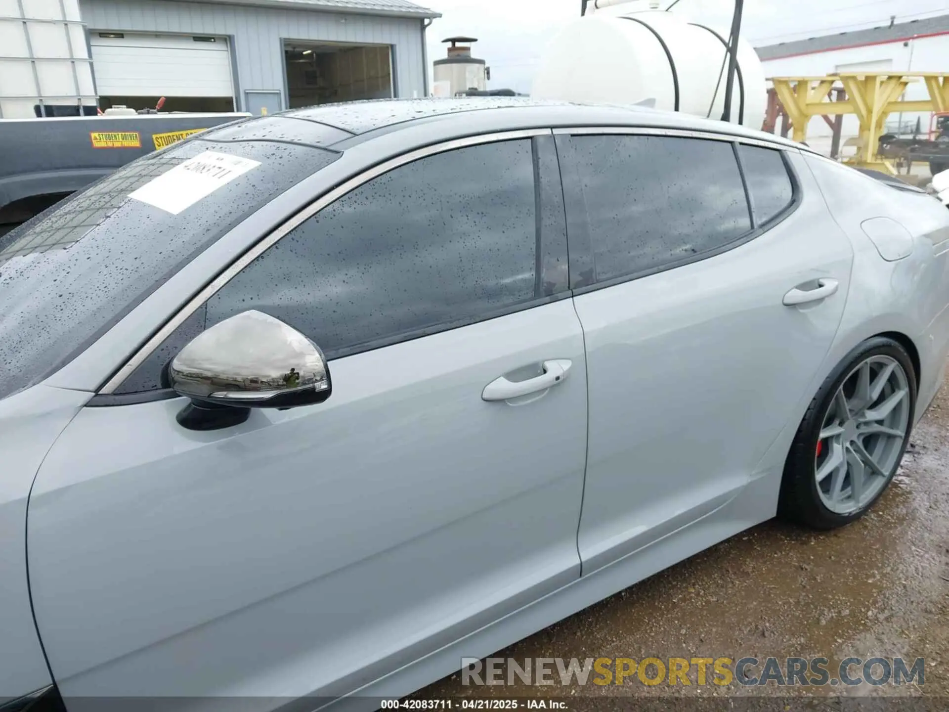 14 Photograph of a damaged car KNAE55LC0M6087845 KIA STINGER 2021