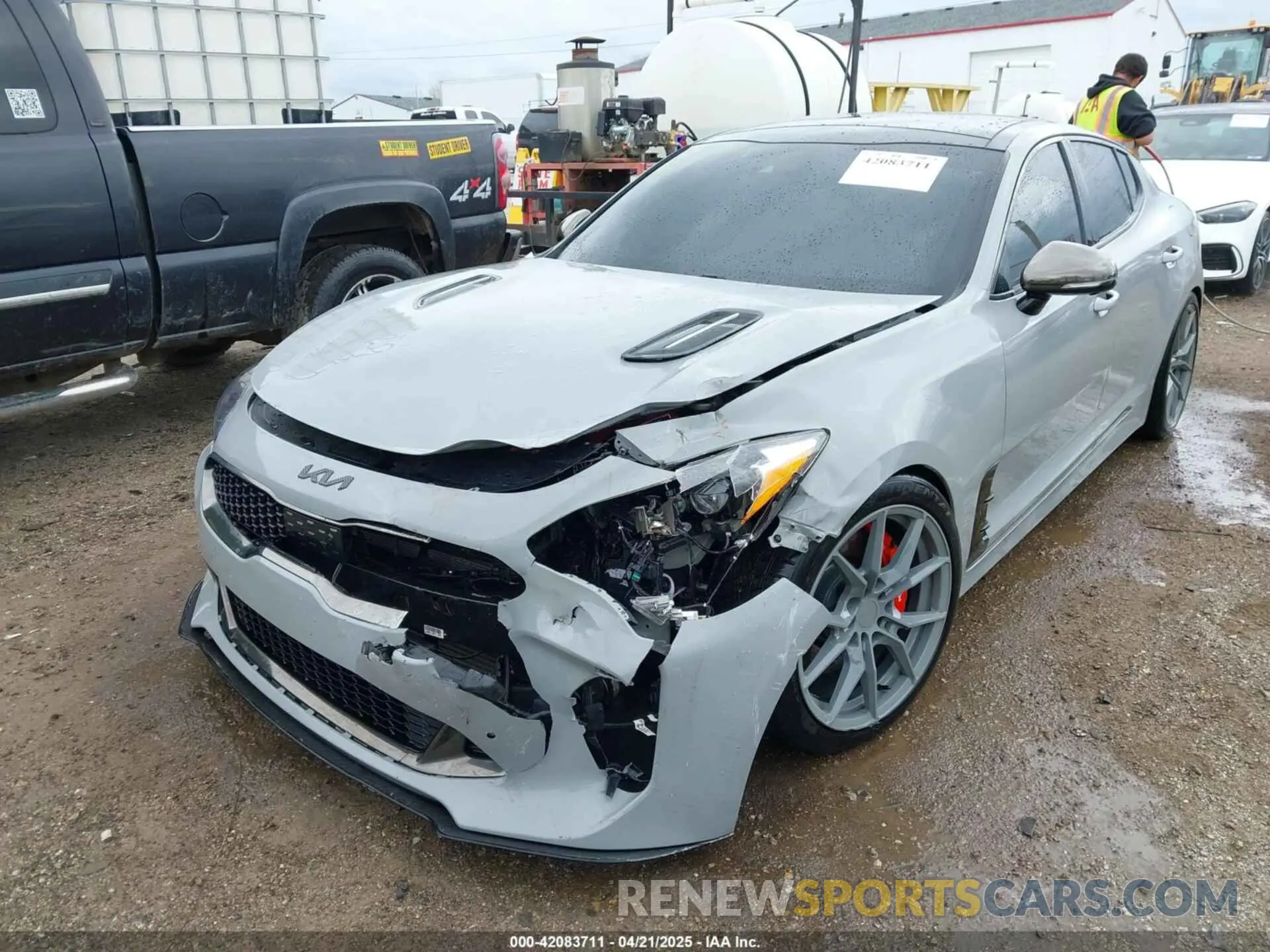 6 Photograph of a damaged car KNAE55LC0M6087845 KIA STINGER 2021